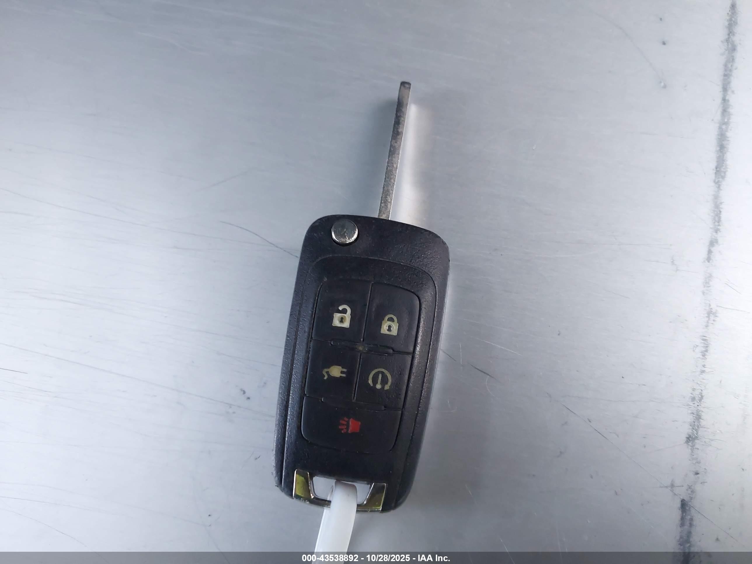 CHEVROLET VOLT image 11
