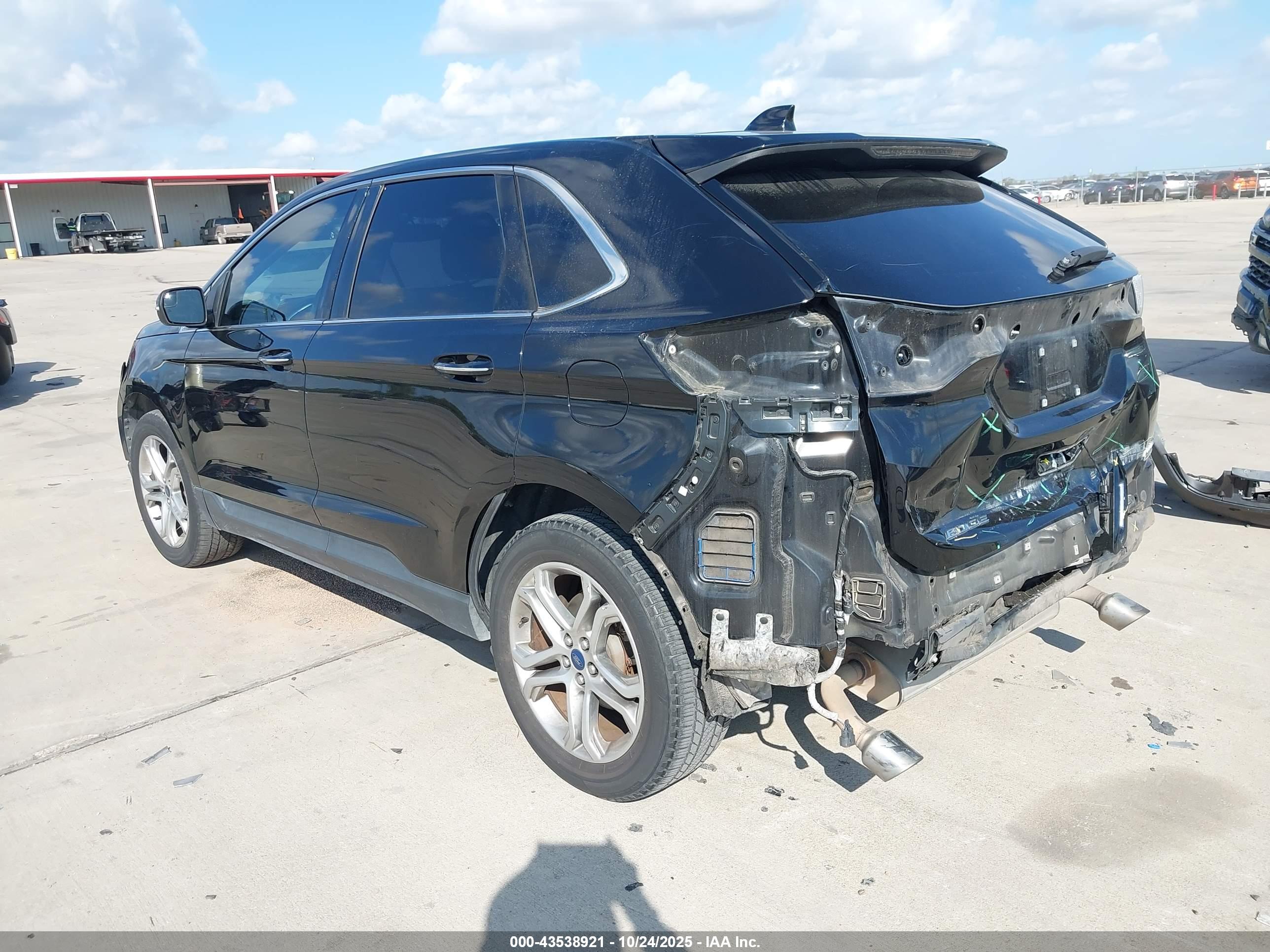 FORD EDGE image 3