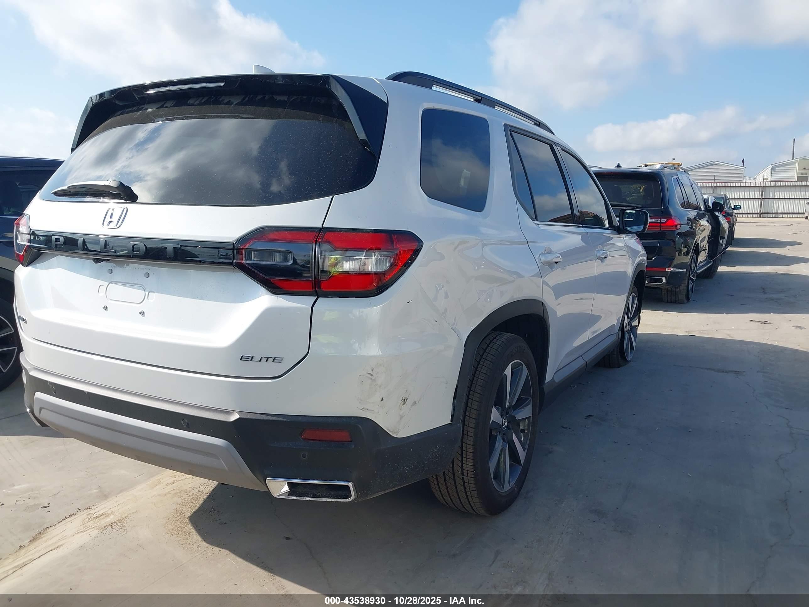 HONDA PILOT image 4