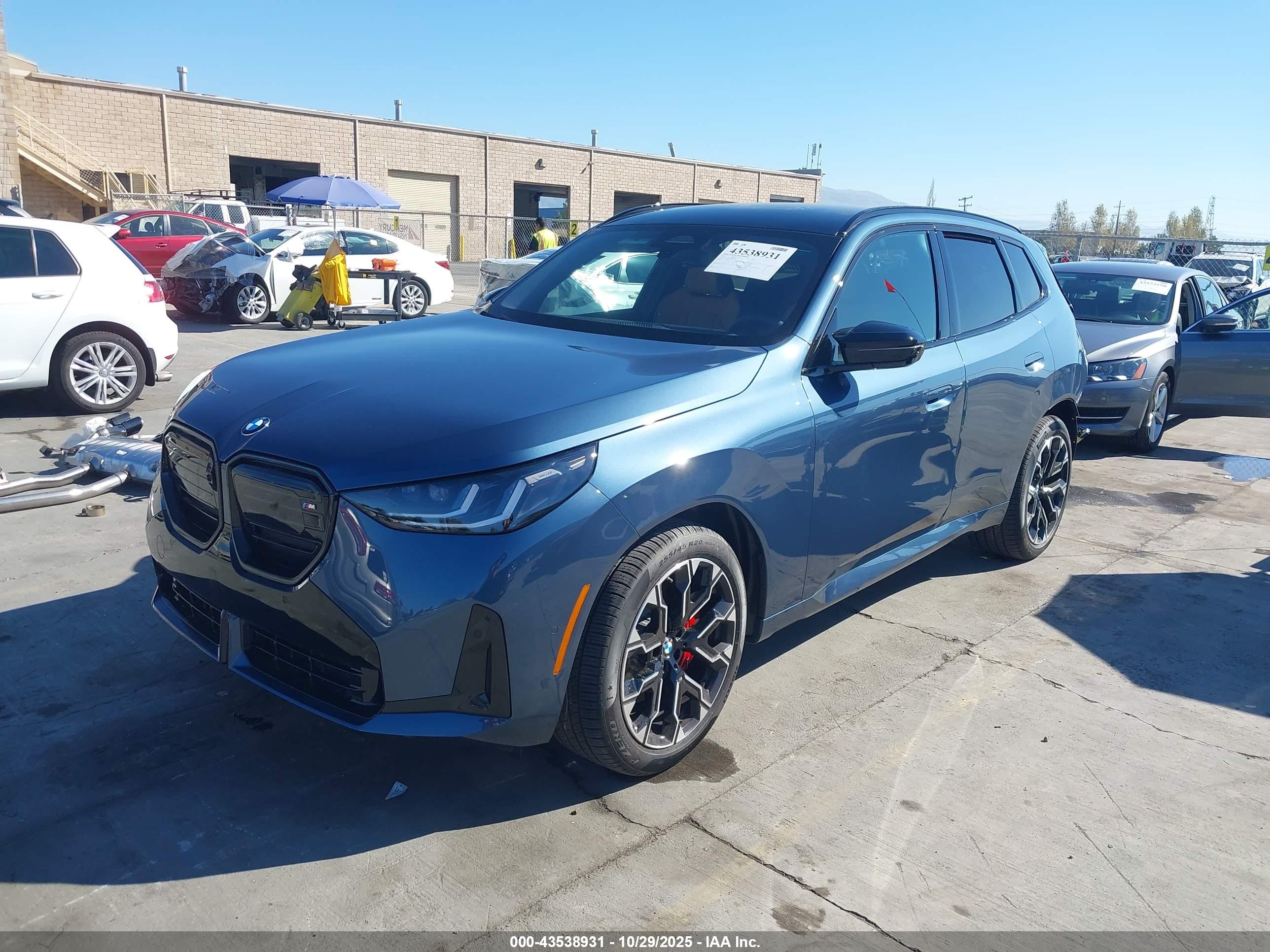 BMW X3 image 2