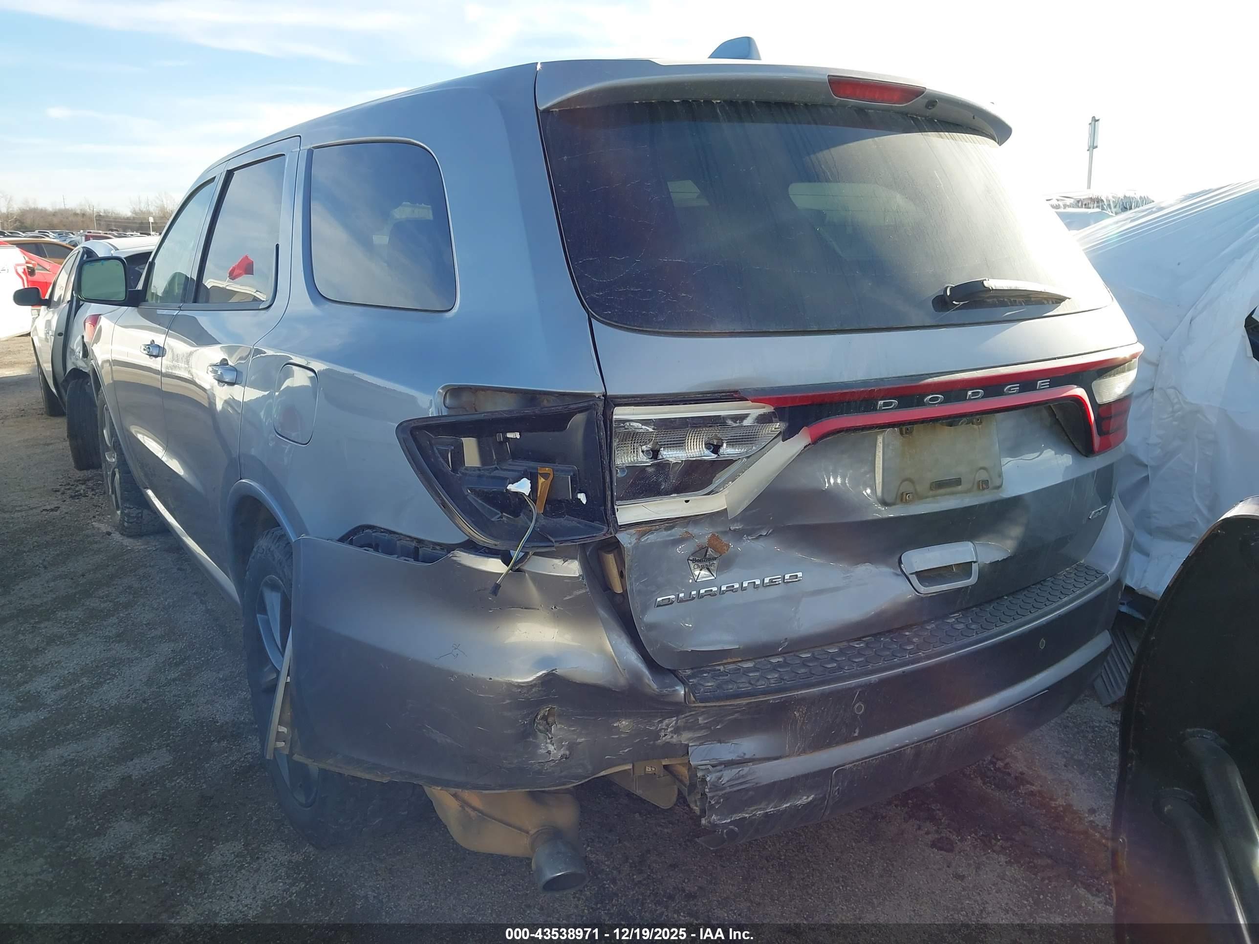 DODGE DURANGO image 6