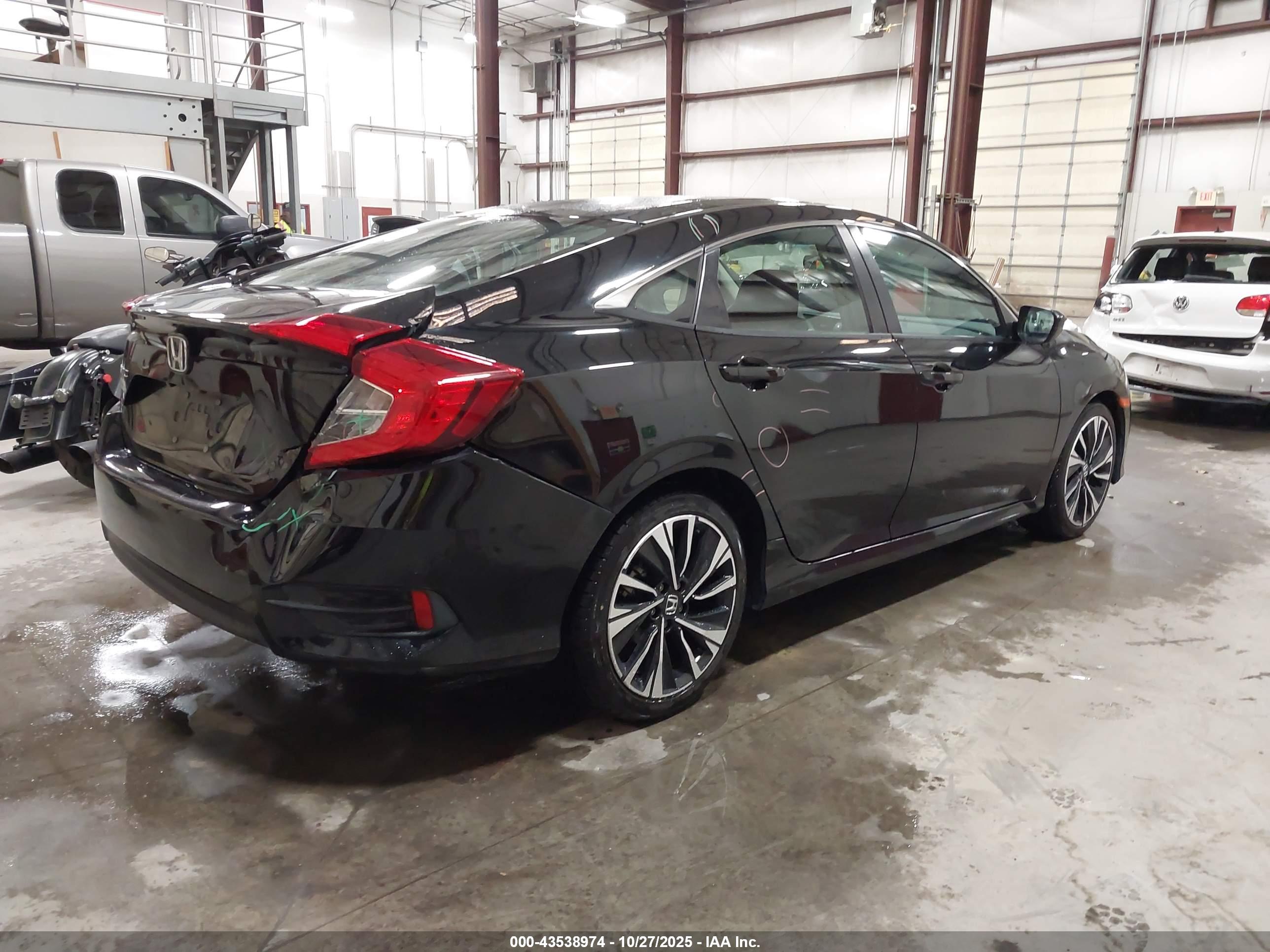 HONDA CIVIC image 4
