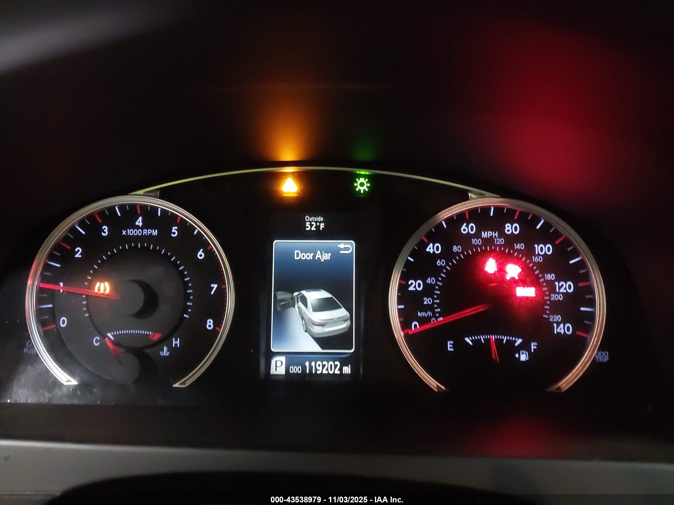 TOYOTA CAMRY image 7