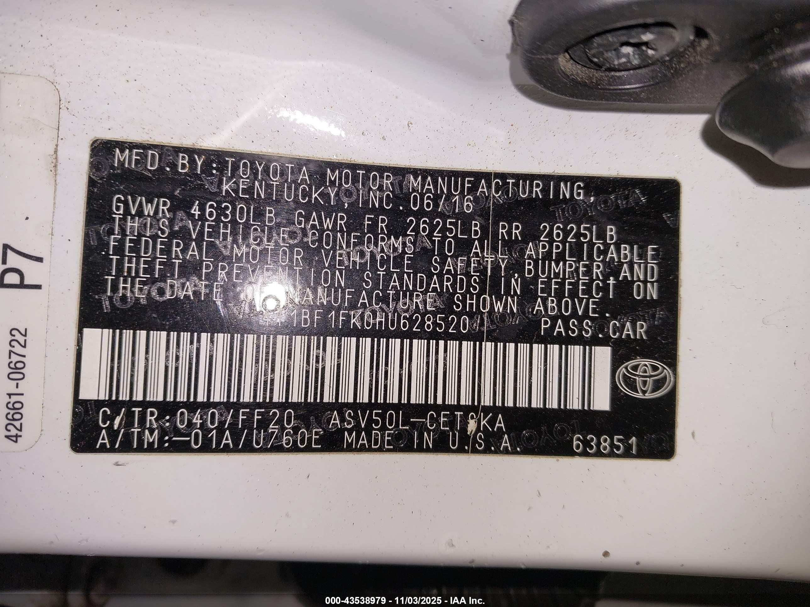 TOYOTA CAMRY image 9