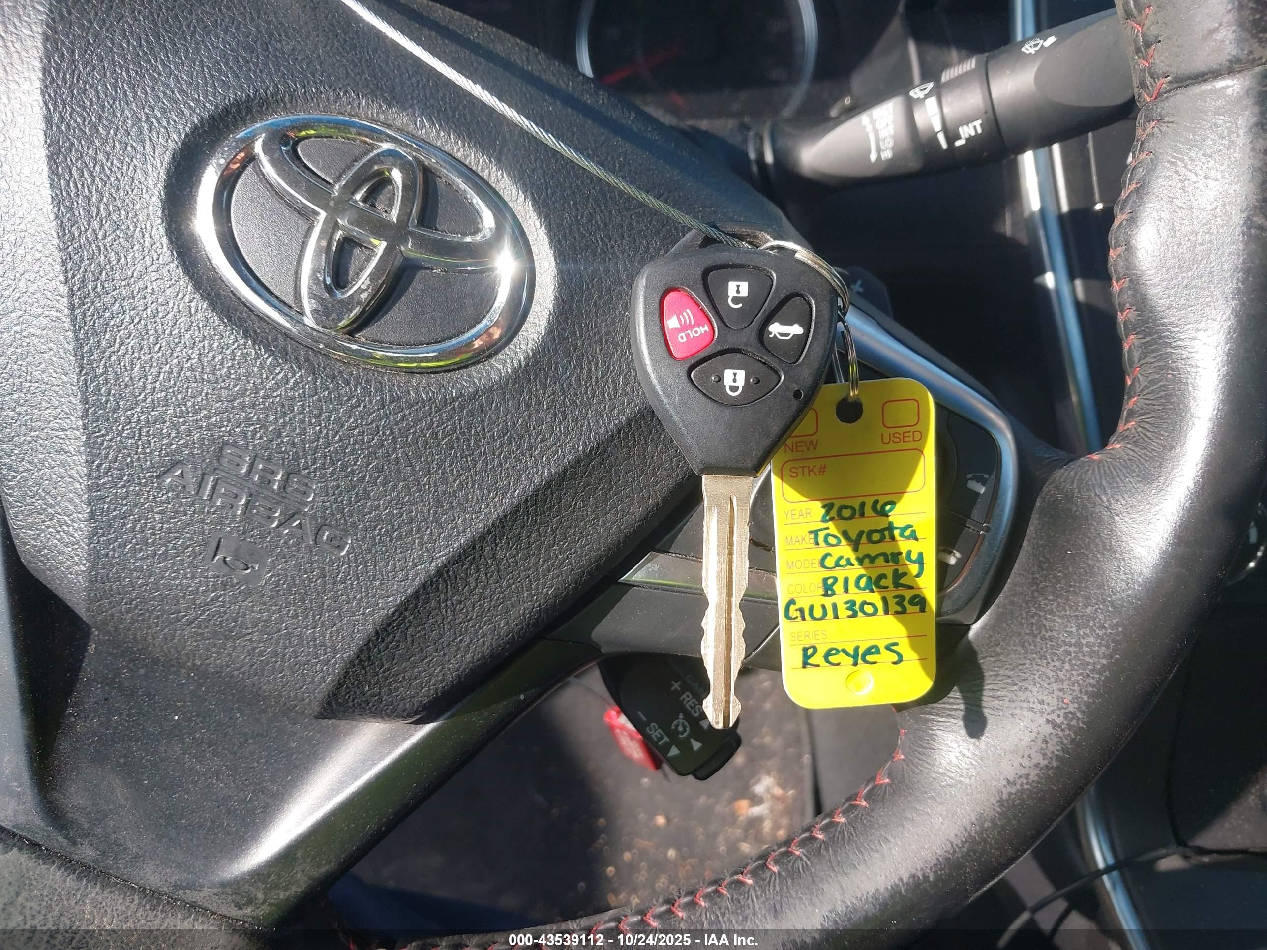 TOYOTA CAMRY image 11