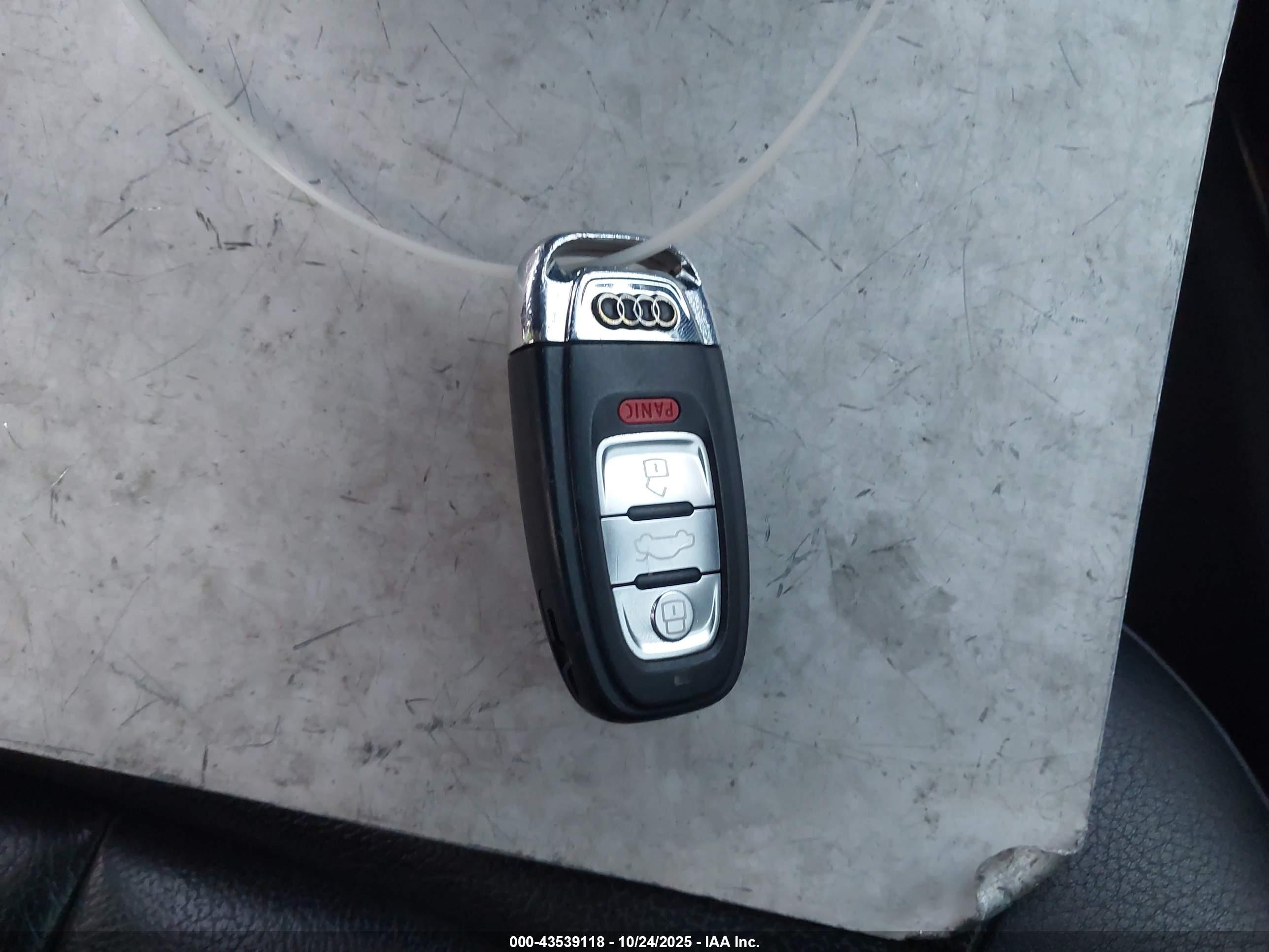 AUDI A6 image 11