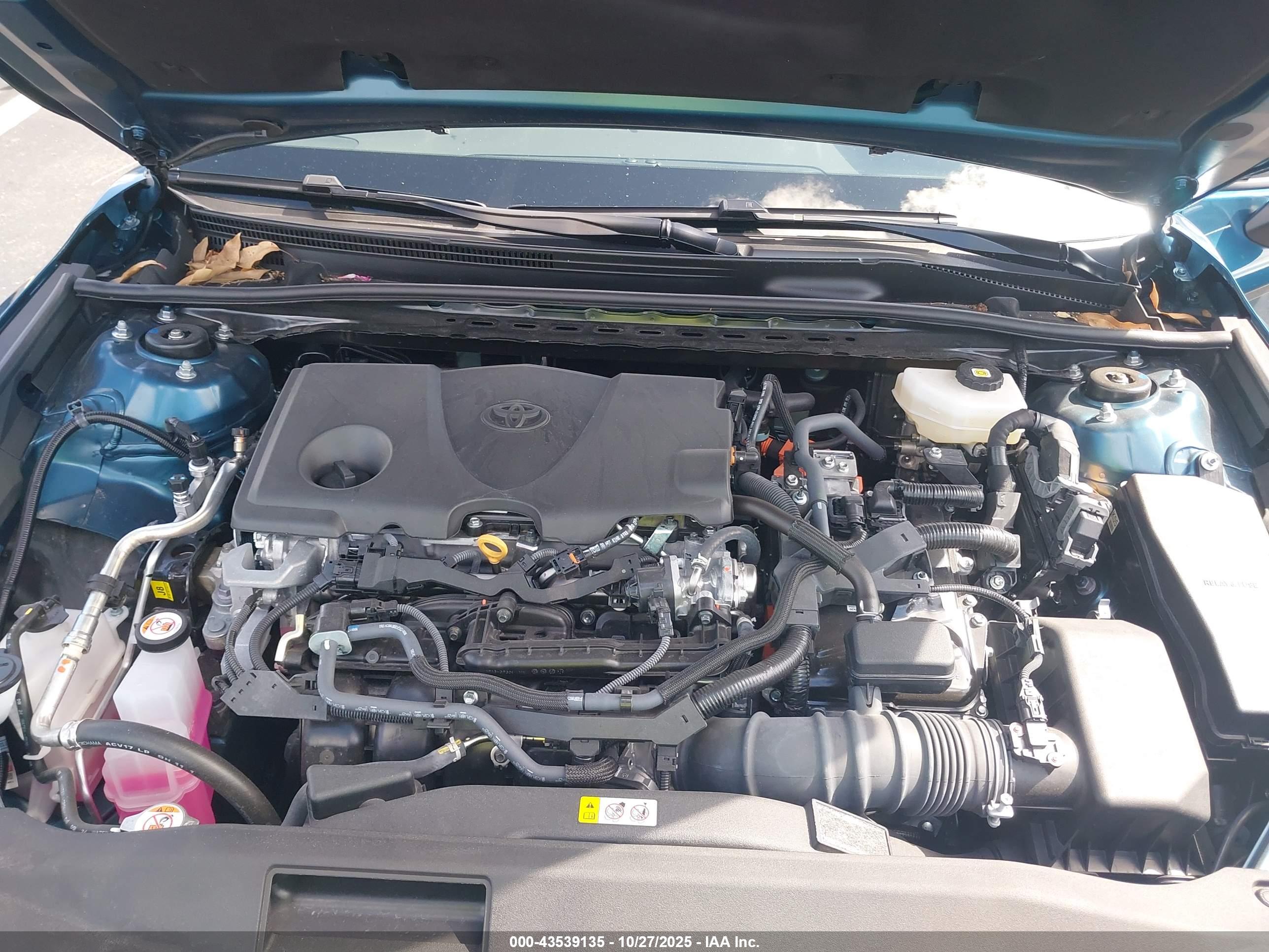 TOYOTA CAMRY image 10