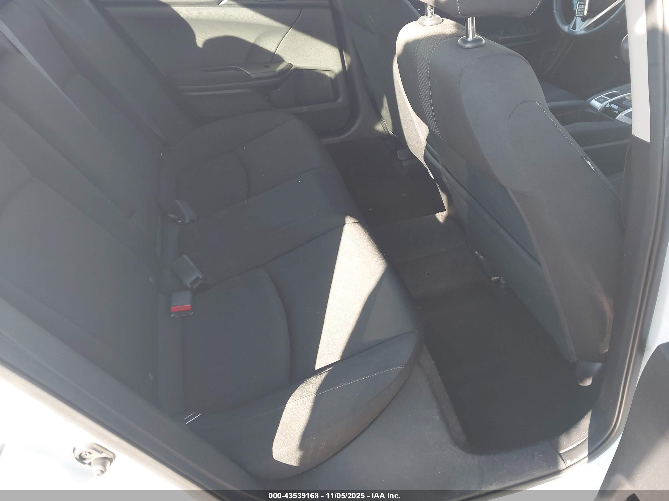 HONDA CIVIC image 8