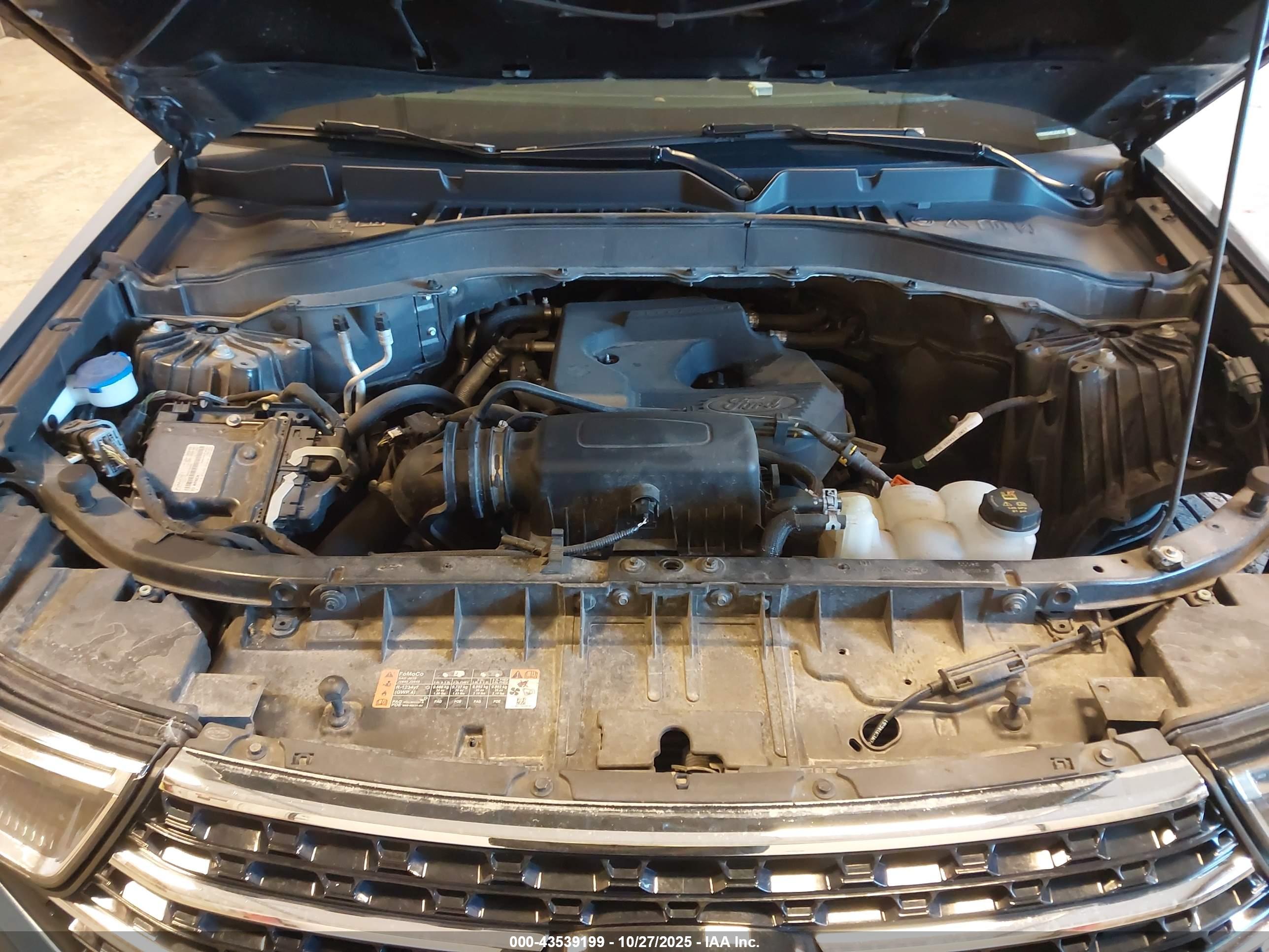 FORD EXPLORER image 10