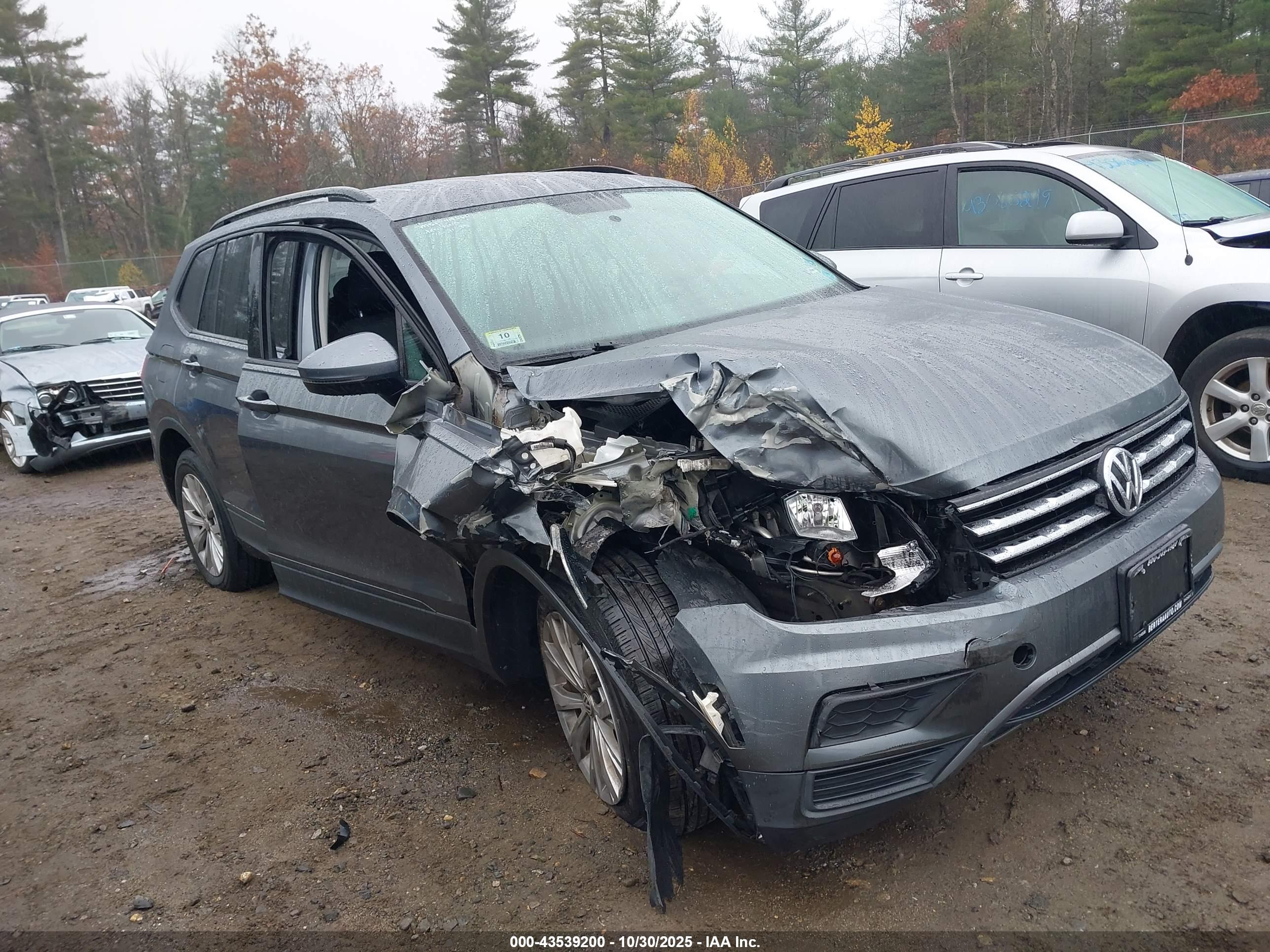 VOLKSWAGEN TIGUAN image 6