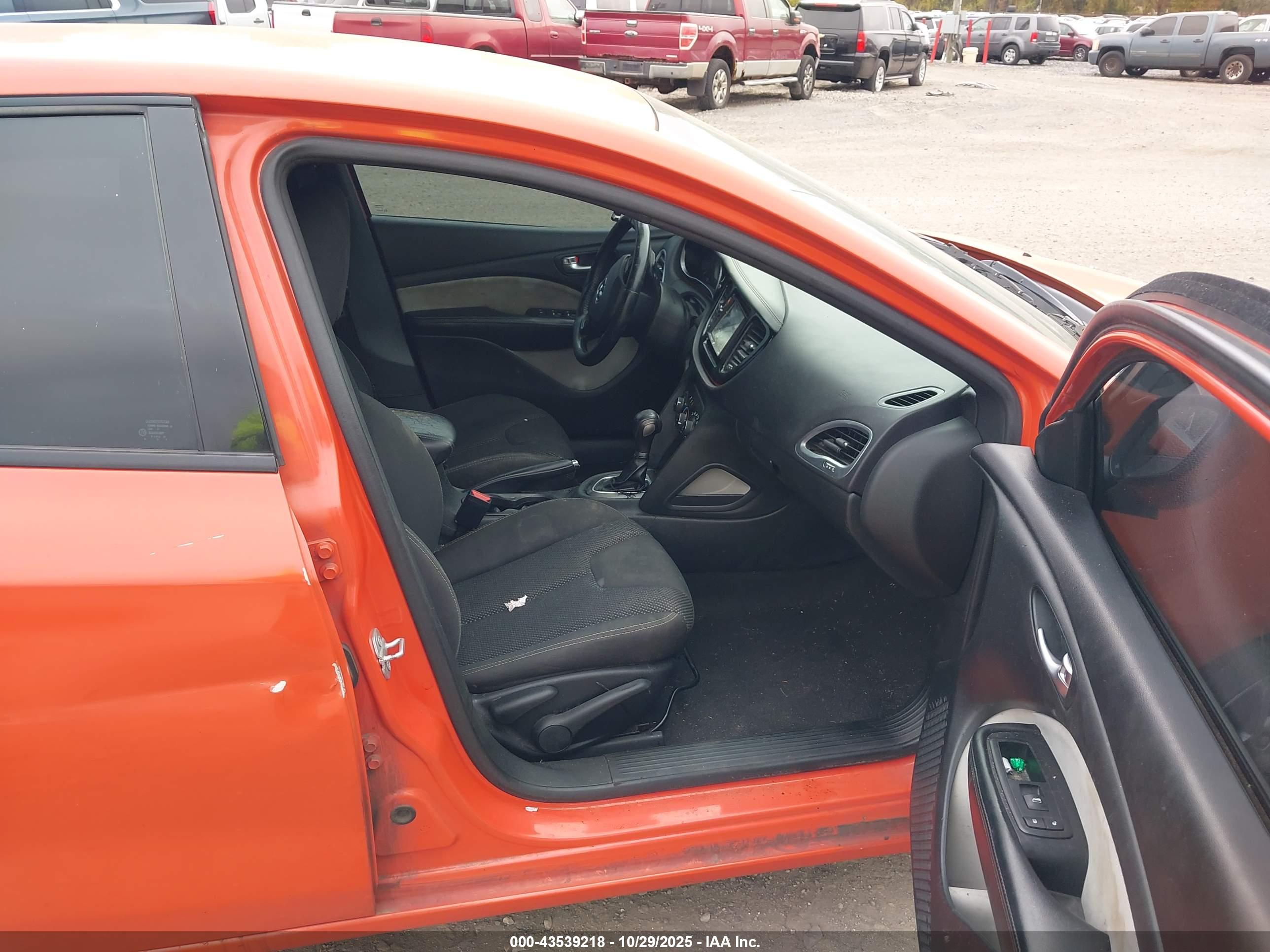DODGE DART image 5