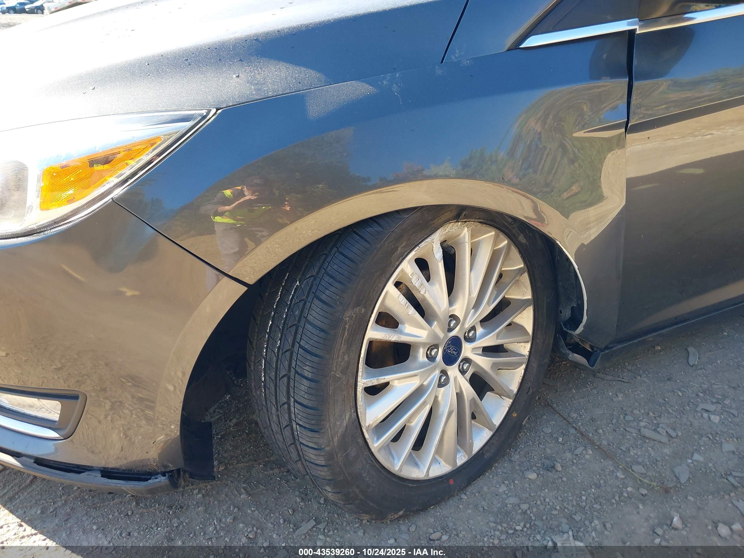 FORD FOCUS image 6