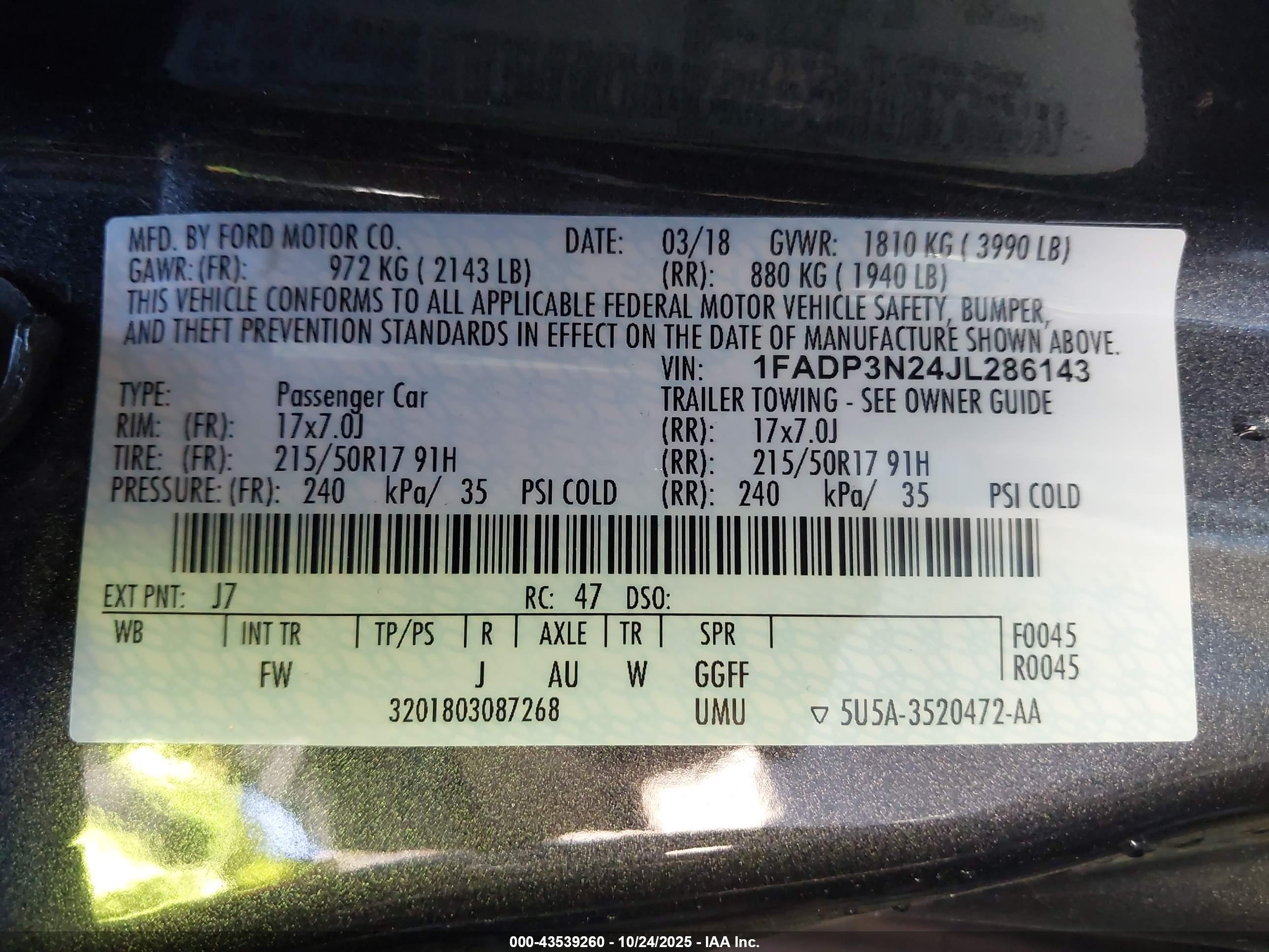 FORD FOCUS image 9