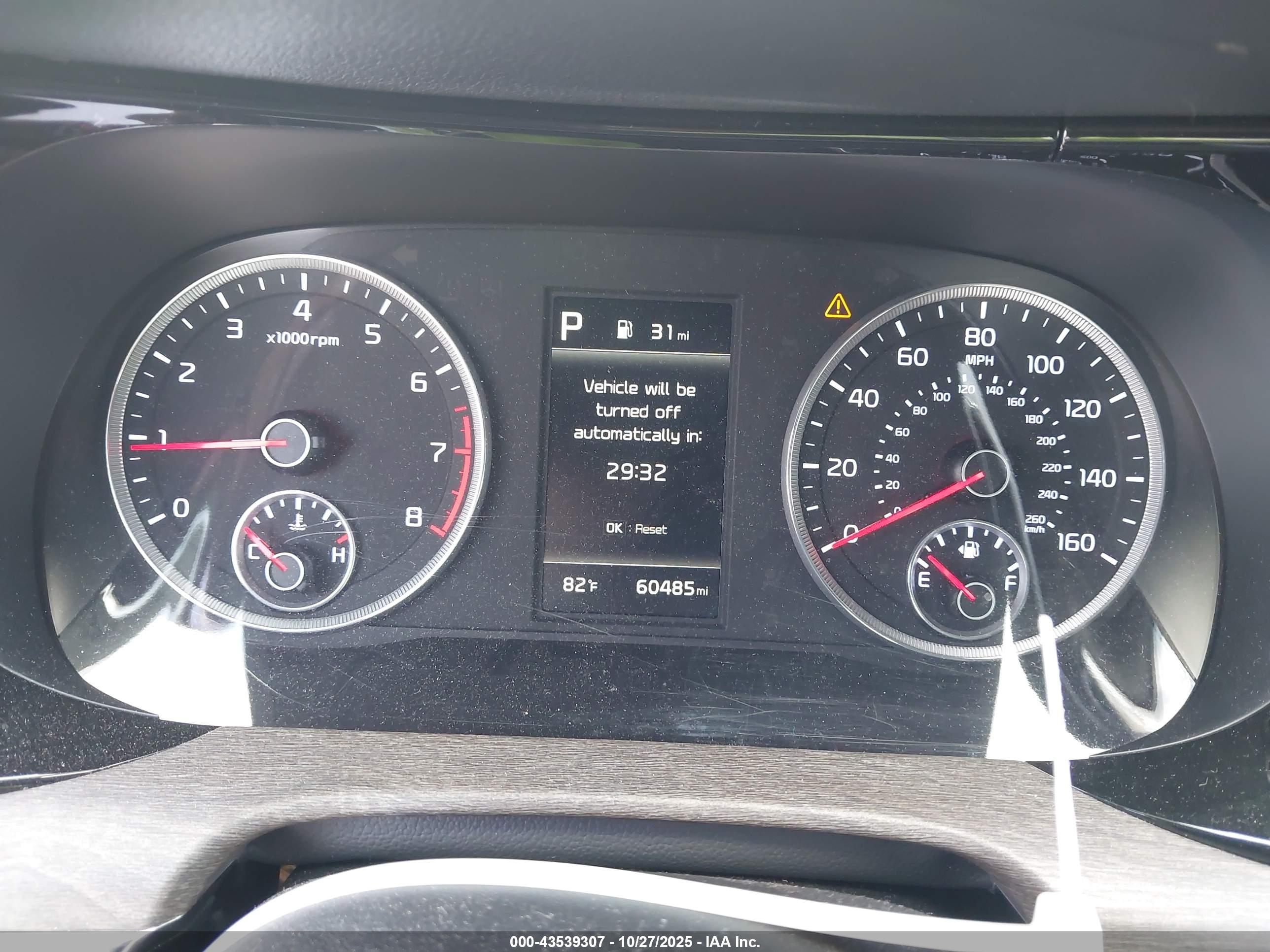 KIA K5 image 7
