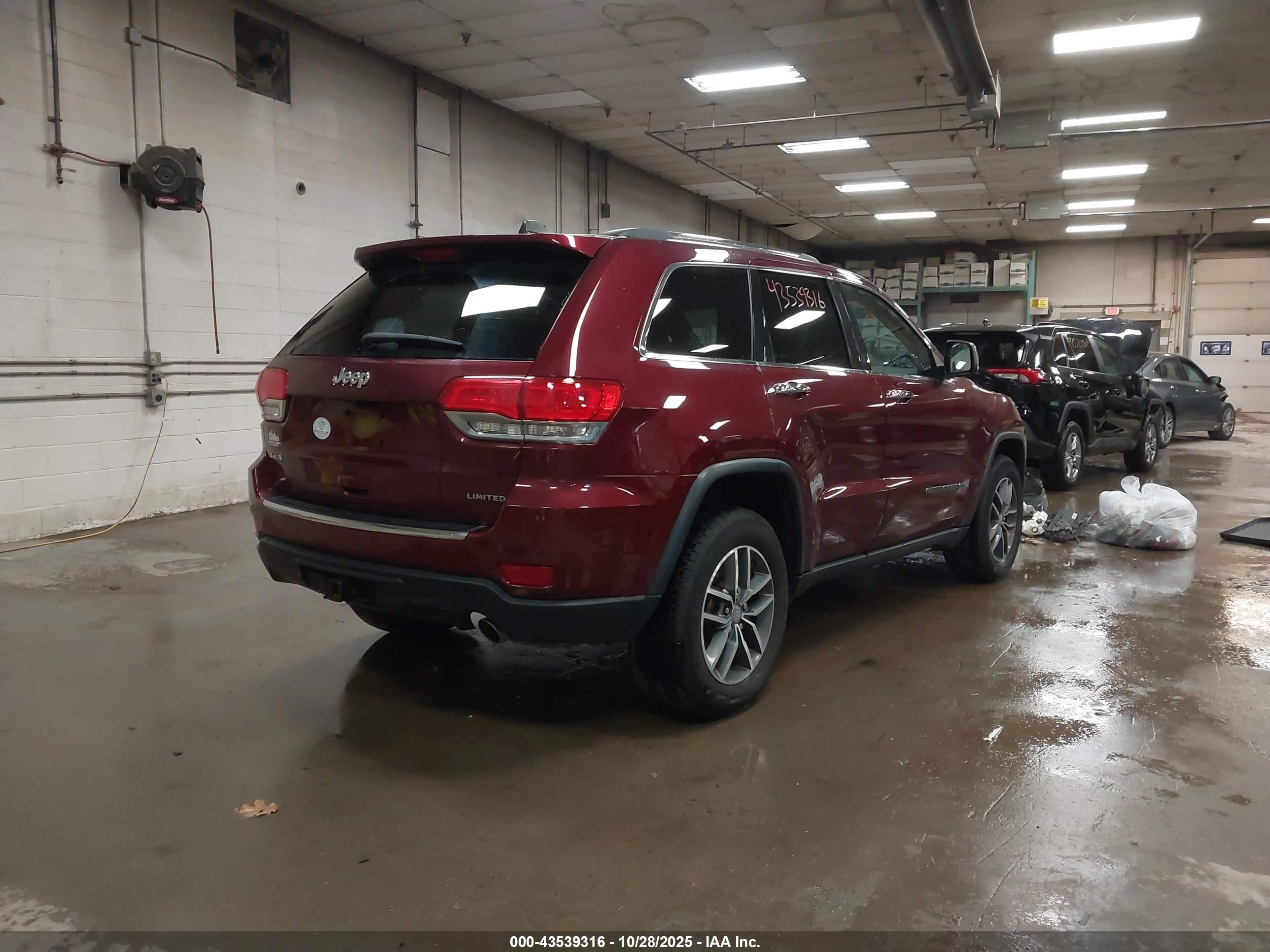 JEEP GRAND image 4