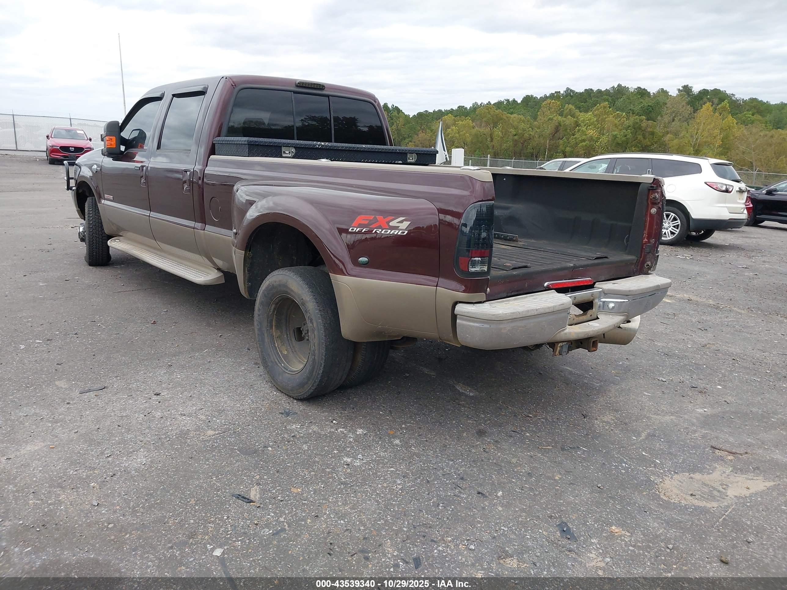 FORD F-350 image 3
