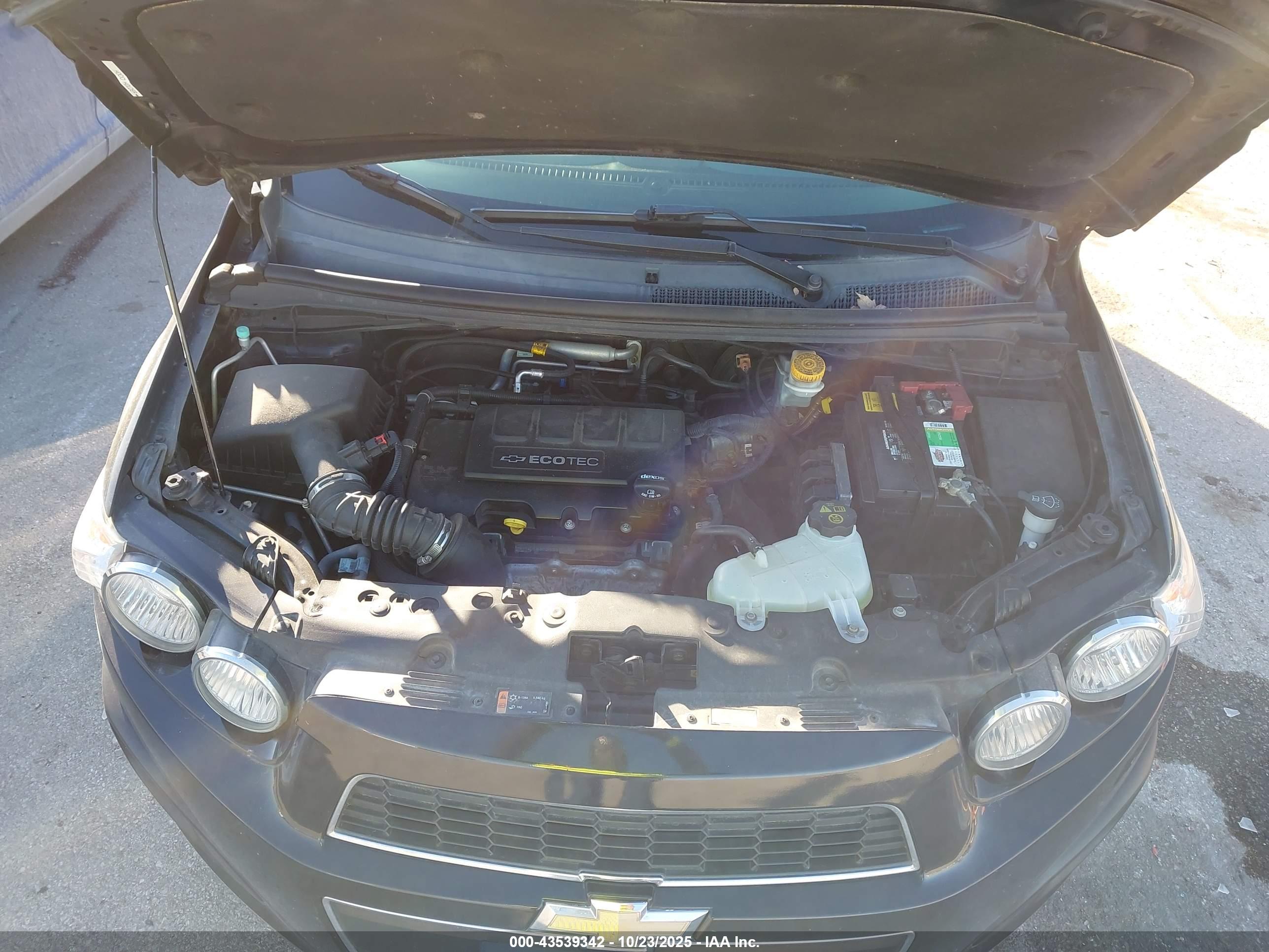 CHEVROLET SONIC image 10