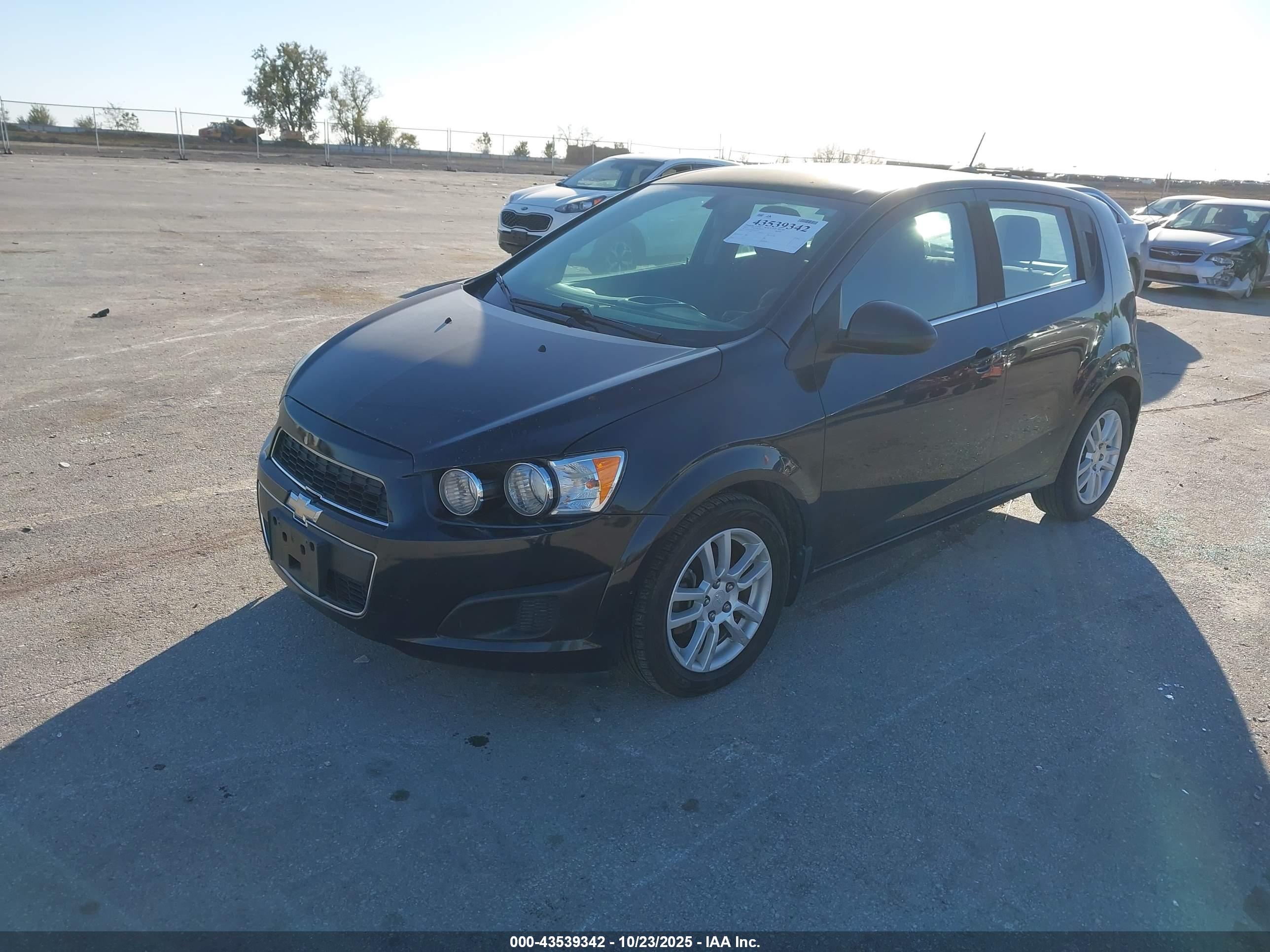 CHEVROLET SONIC image 2