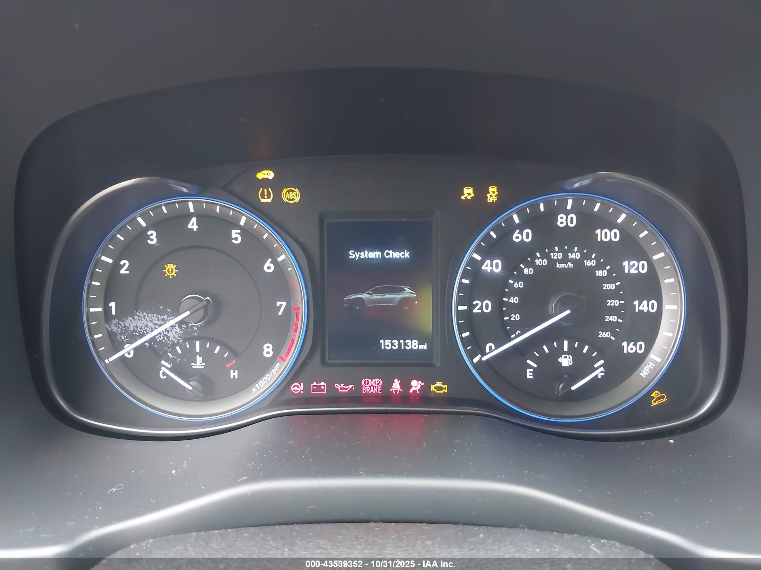 HYUNDAI KONA image 7