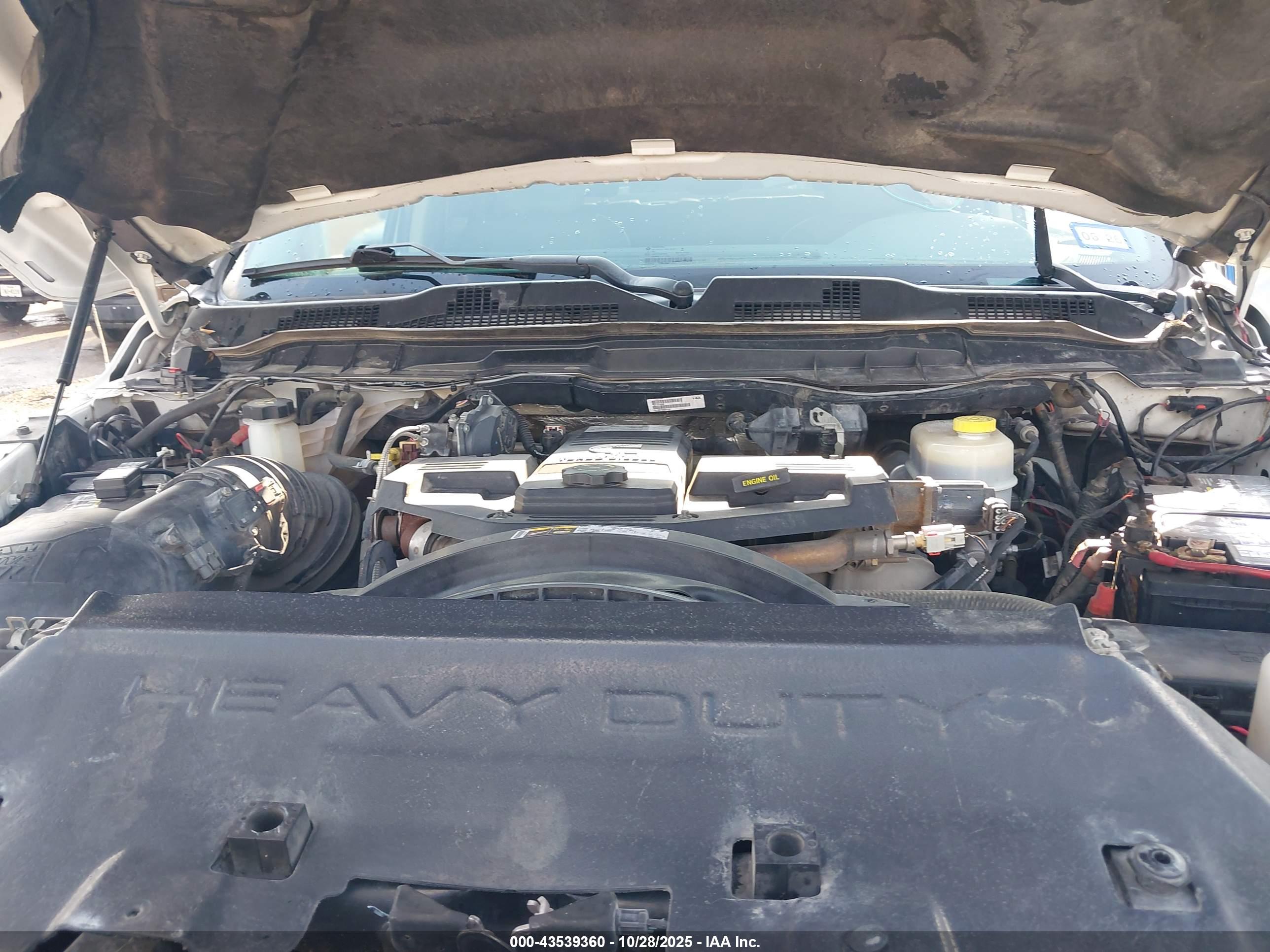 RAM 2500 image 10