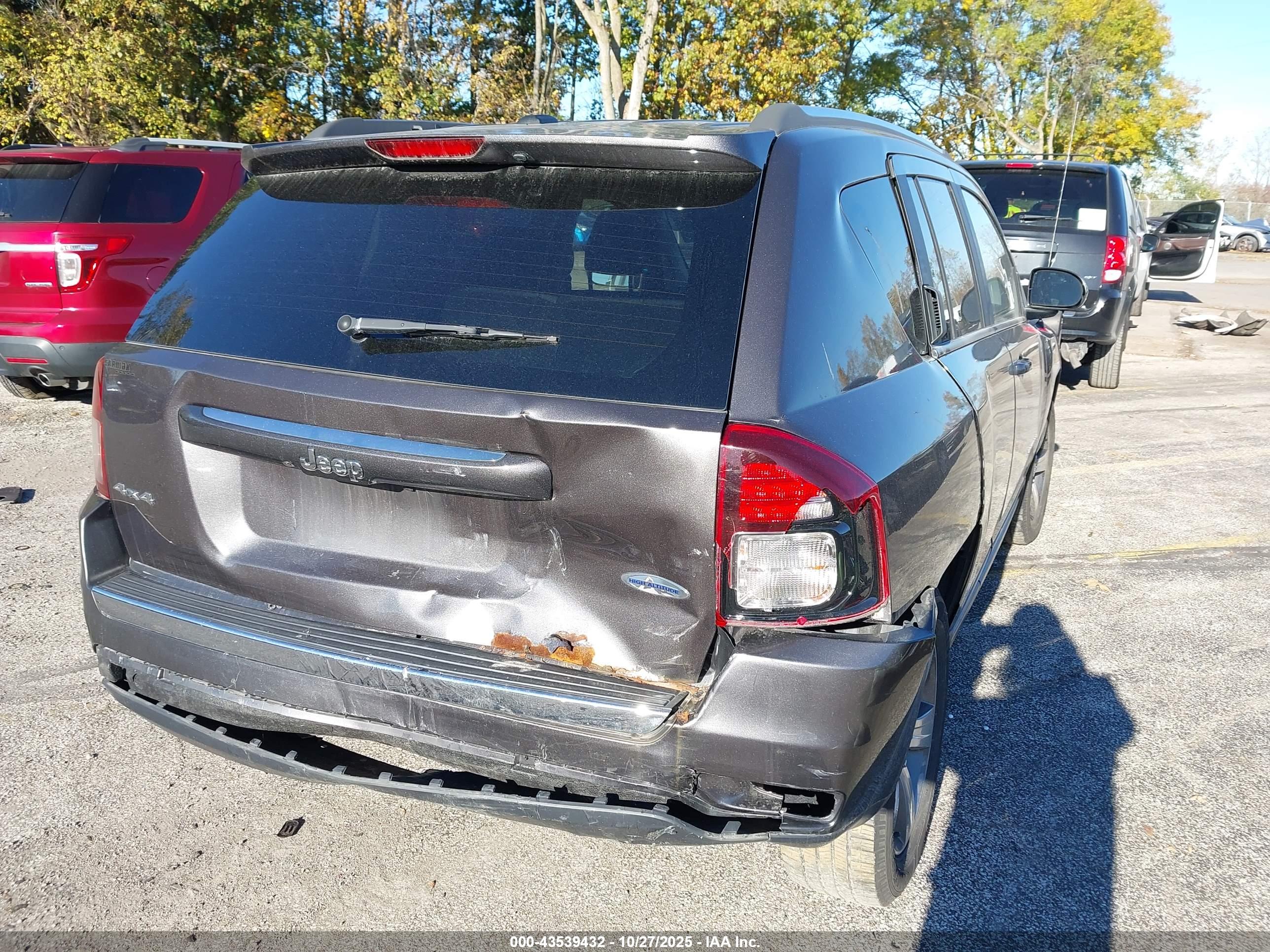 JEEP COMPASS image 4