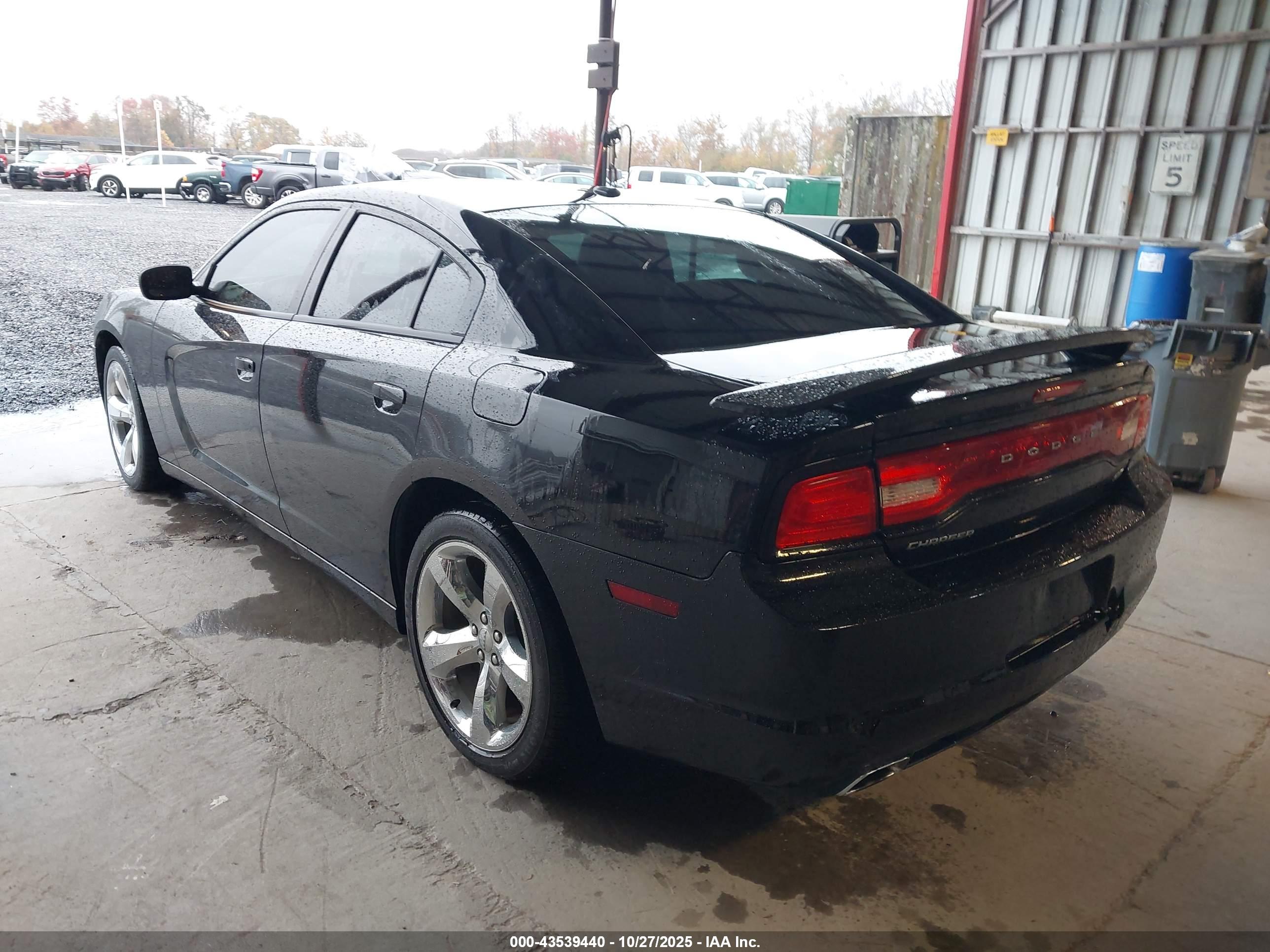 DODGE CHARGER image 3
