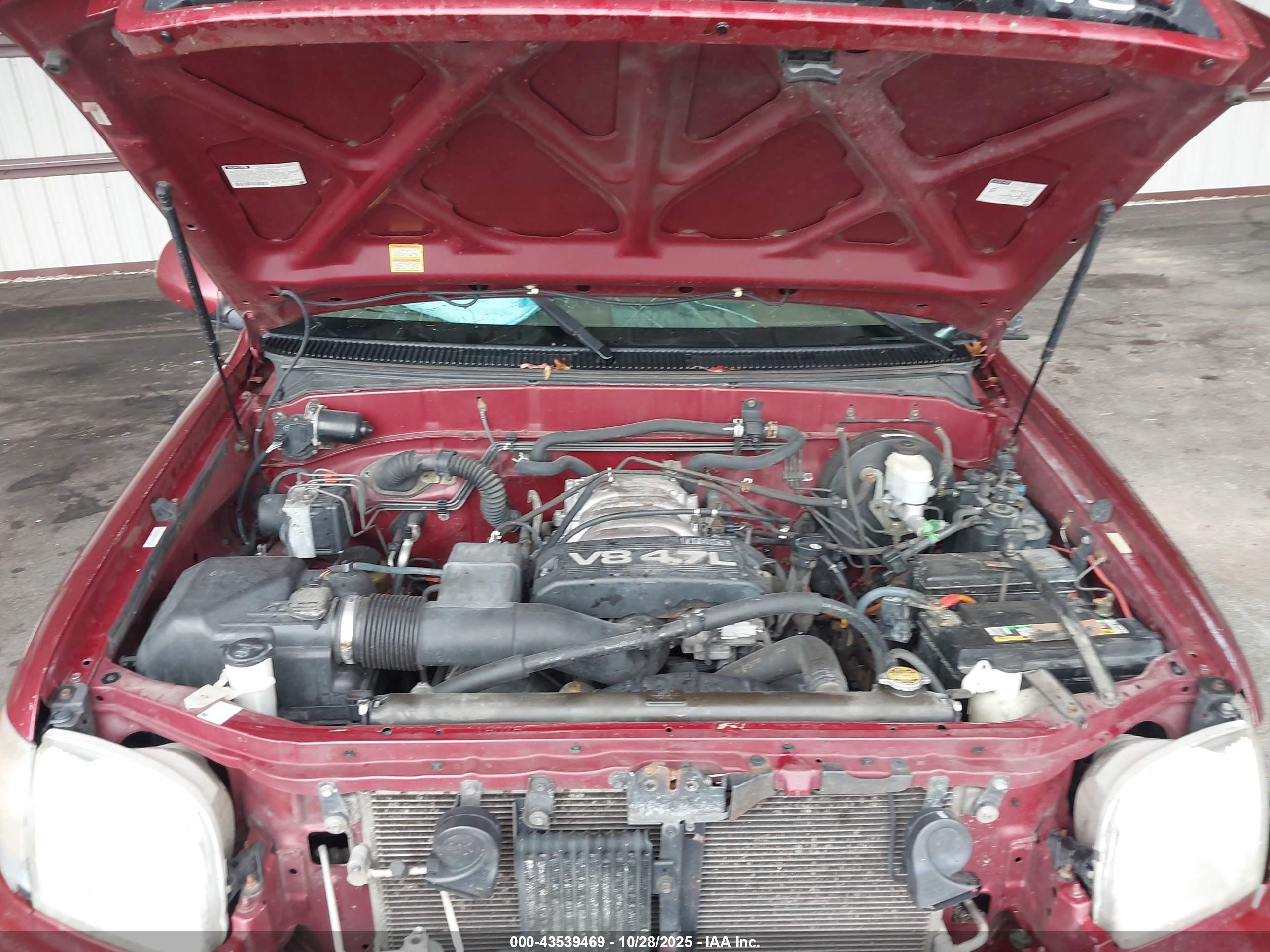TOYOTA TUNDRA image 10