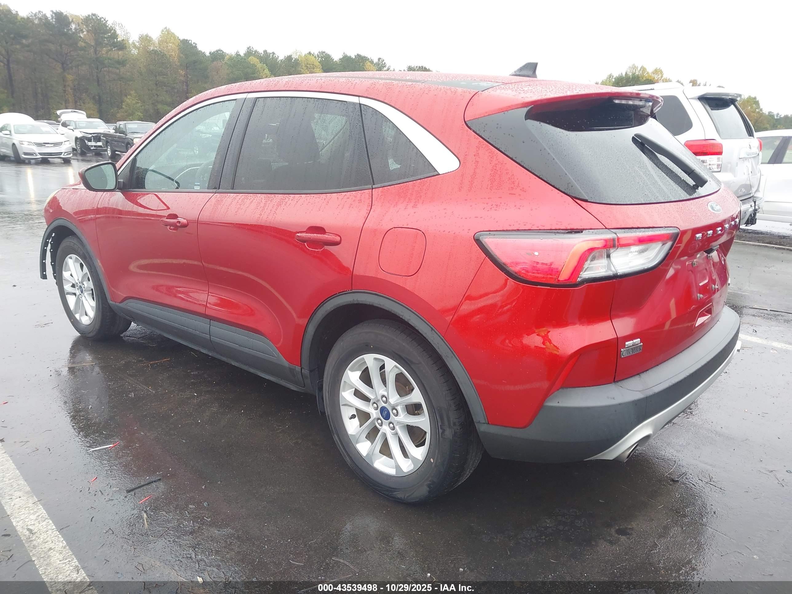 FORD ESCAPE image 3