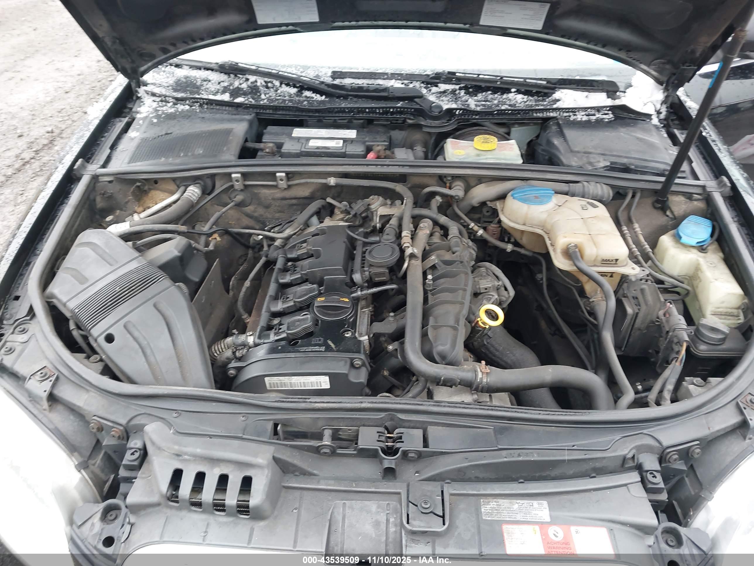 AUDI A4 image 10