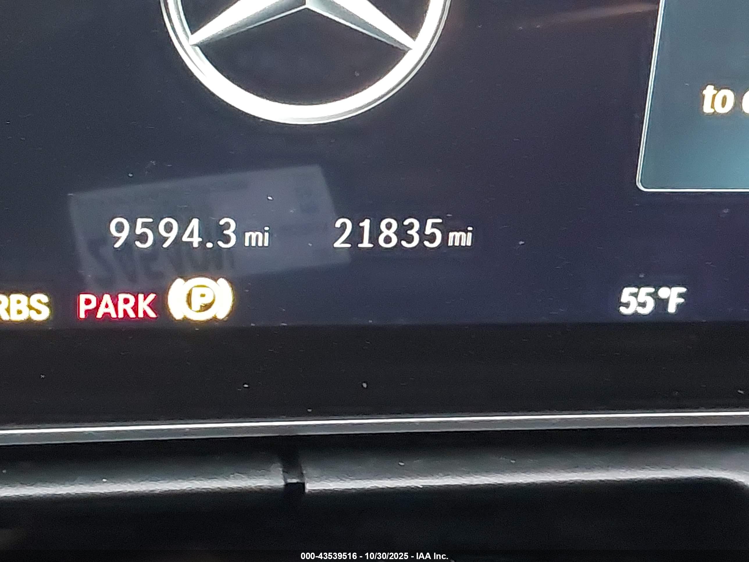 MERCEDES-BENZ C image 7