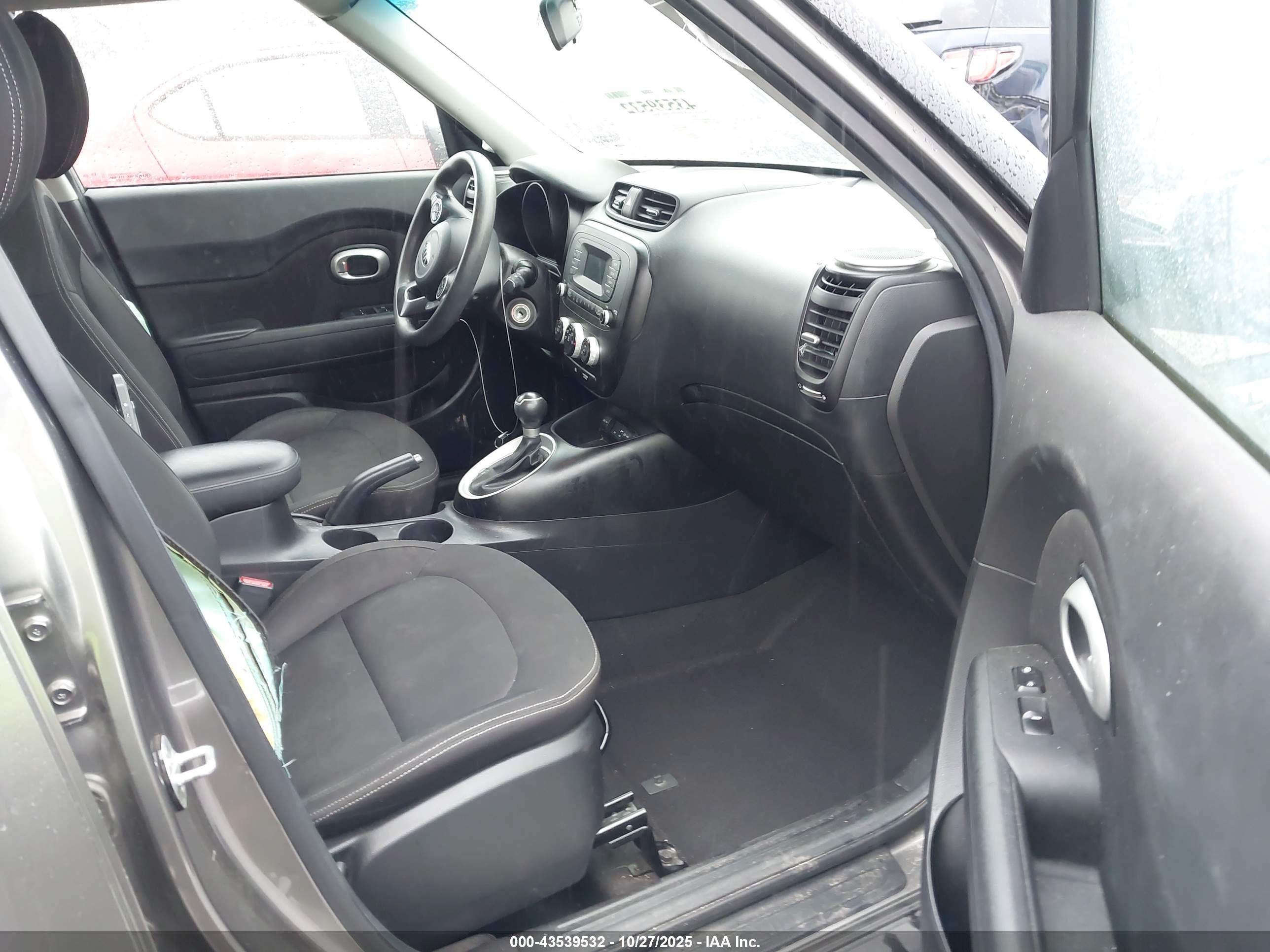 KIA SOUL image 5