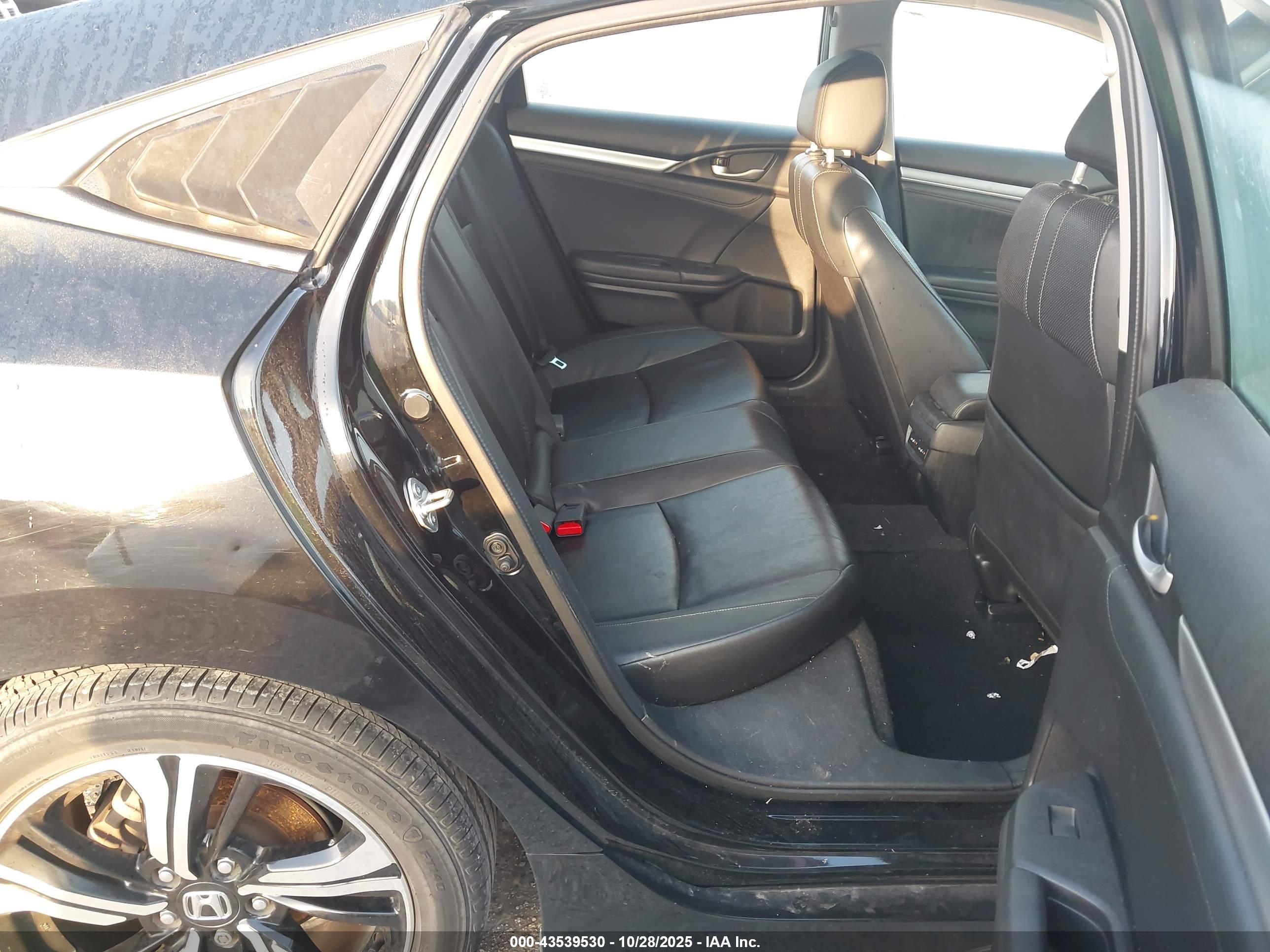 HONDA CIVIC image 8