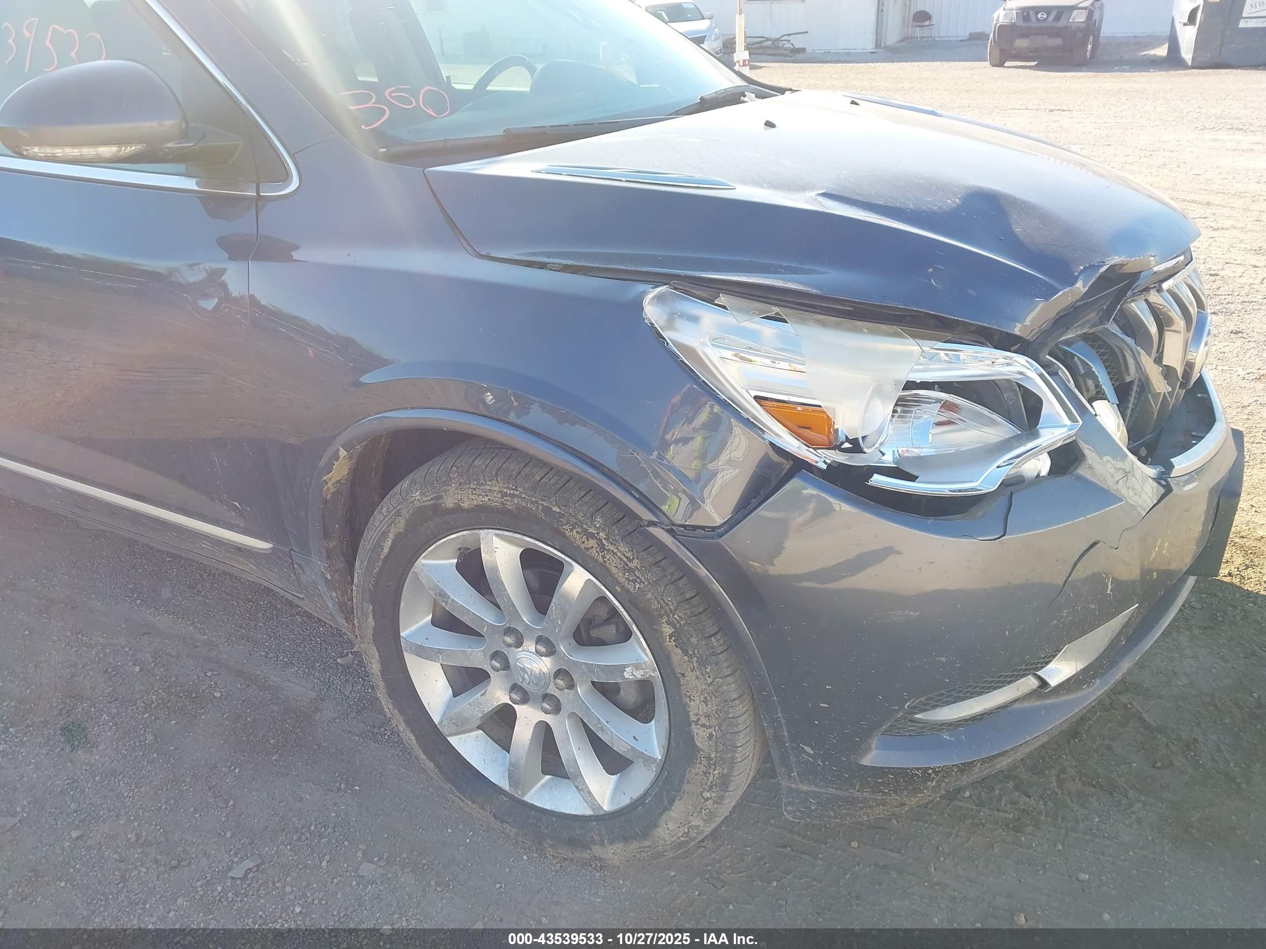 BUICK ENCLAVE image 6