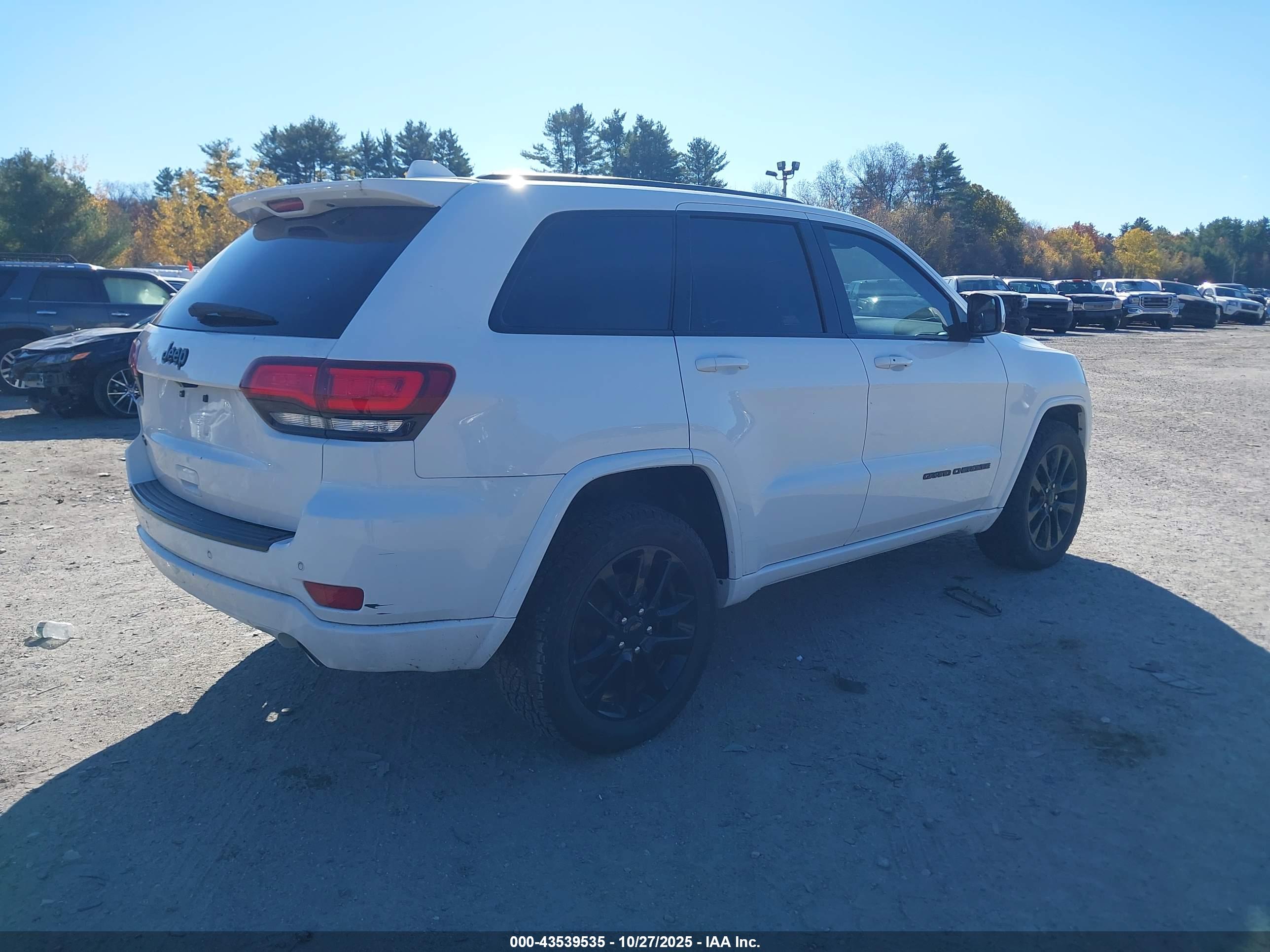 JEEP GRAND image 4