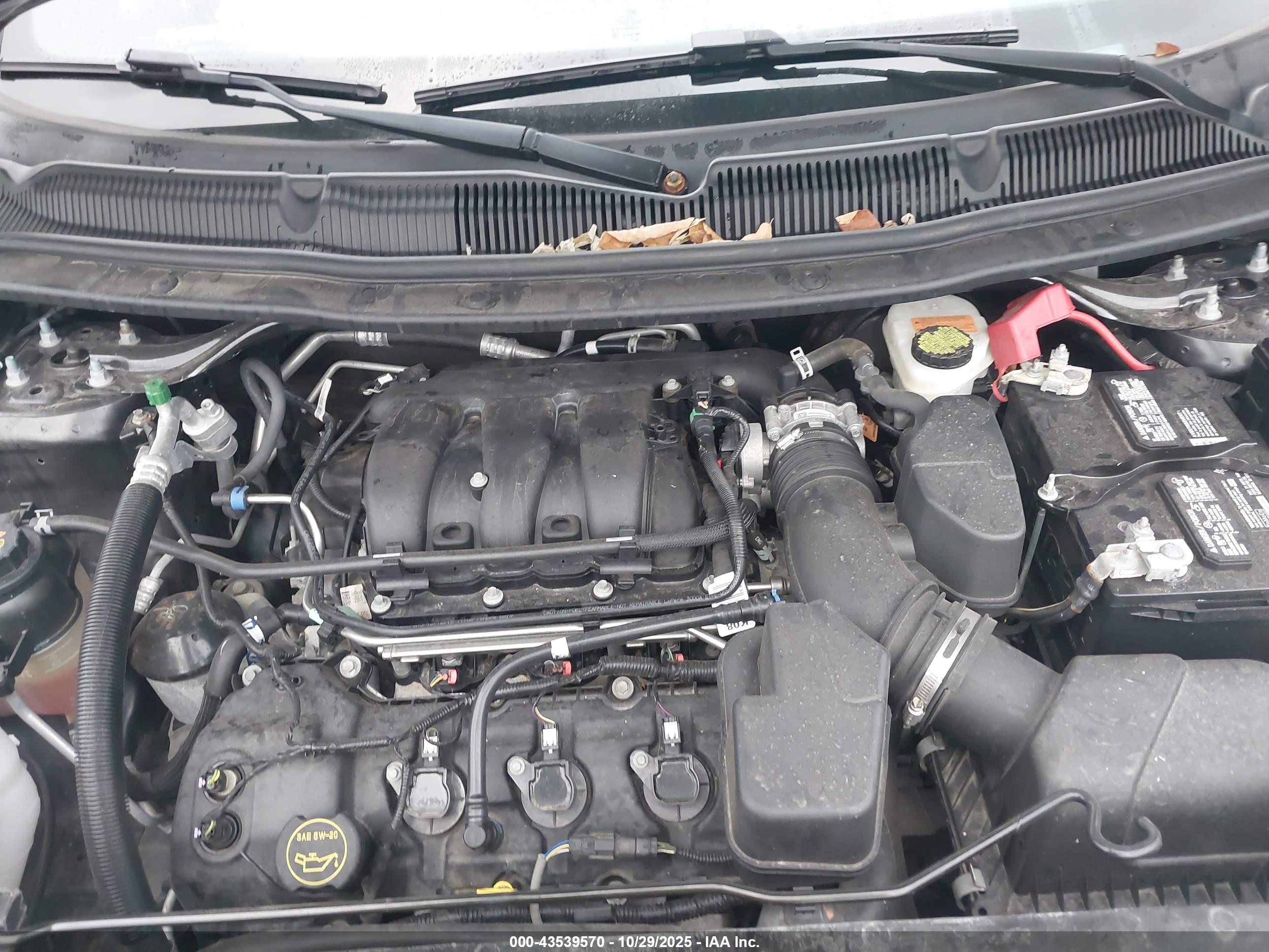 FORD EXPLORER image 10