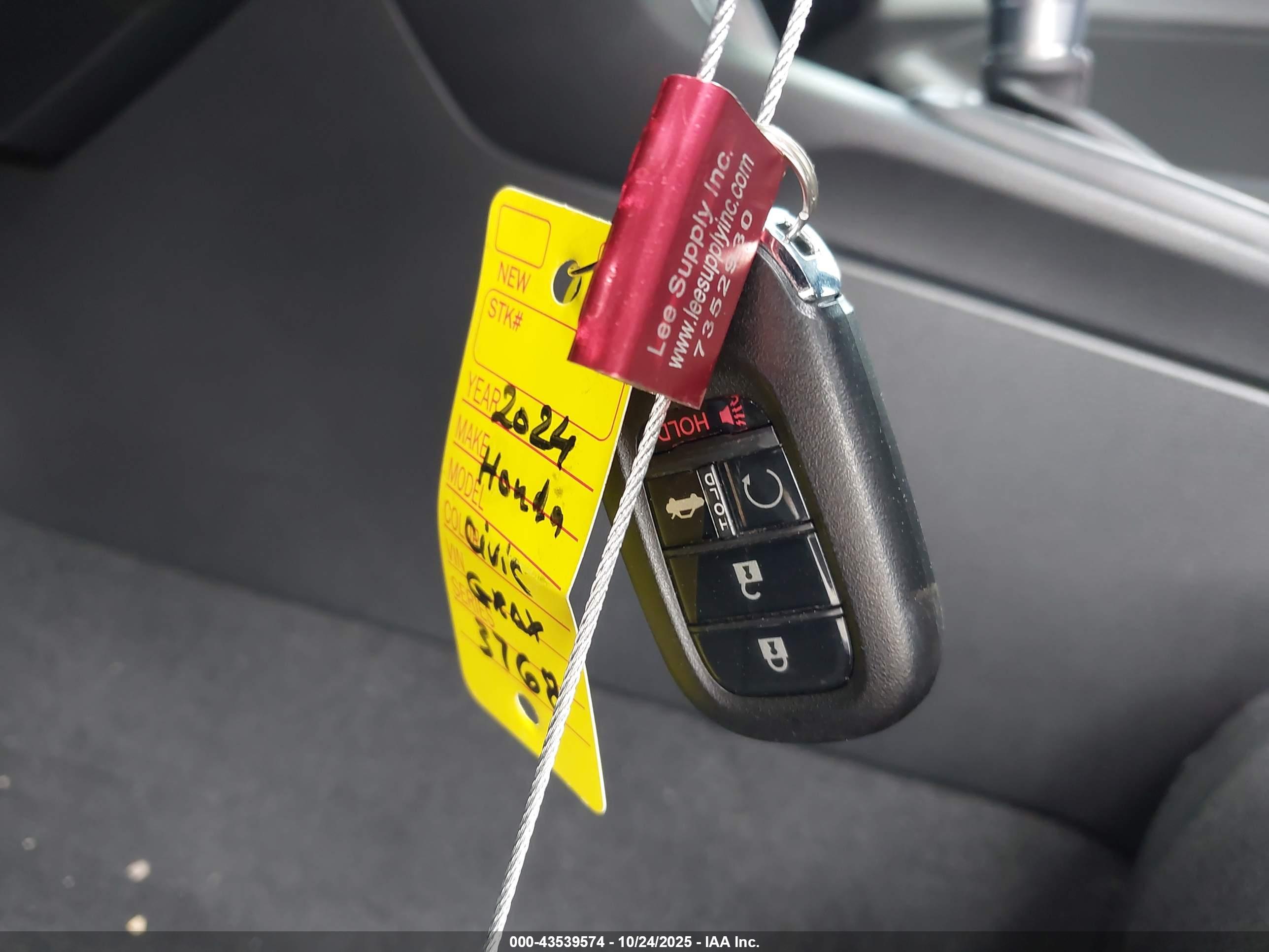 HONDA CIVIC image 11