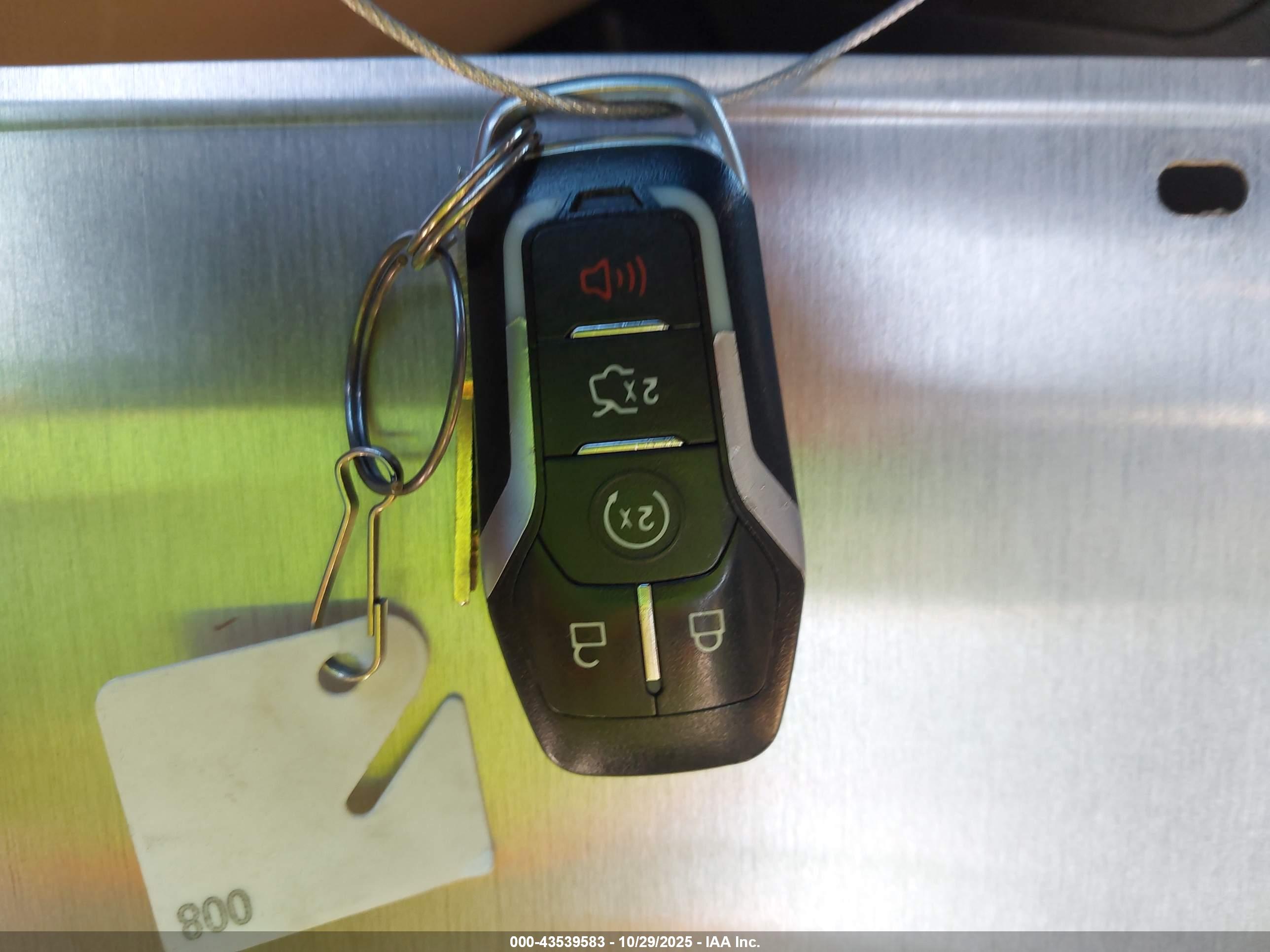 FORD EXPLORER image 11