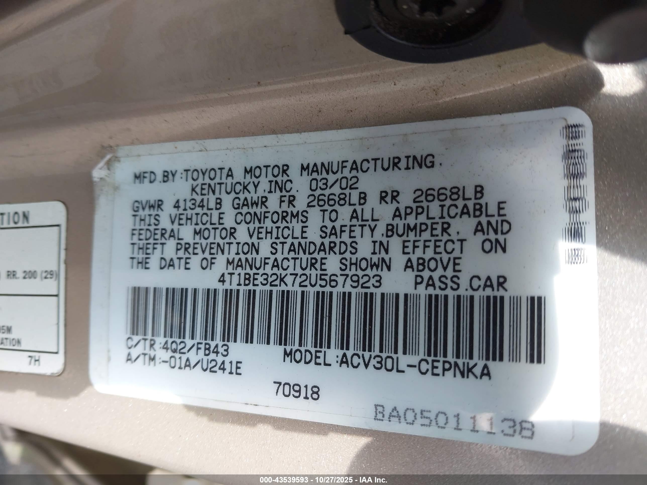 TOYOTA CAMRY image 9