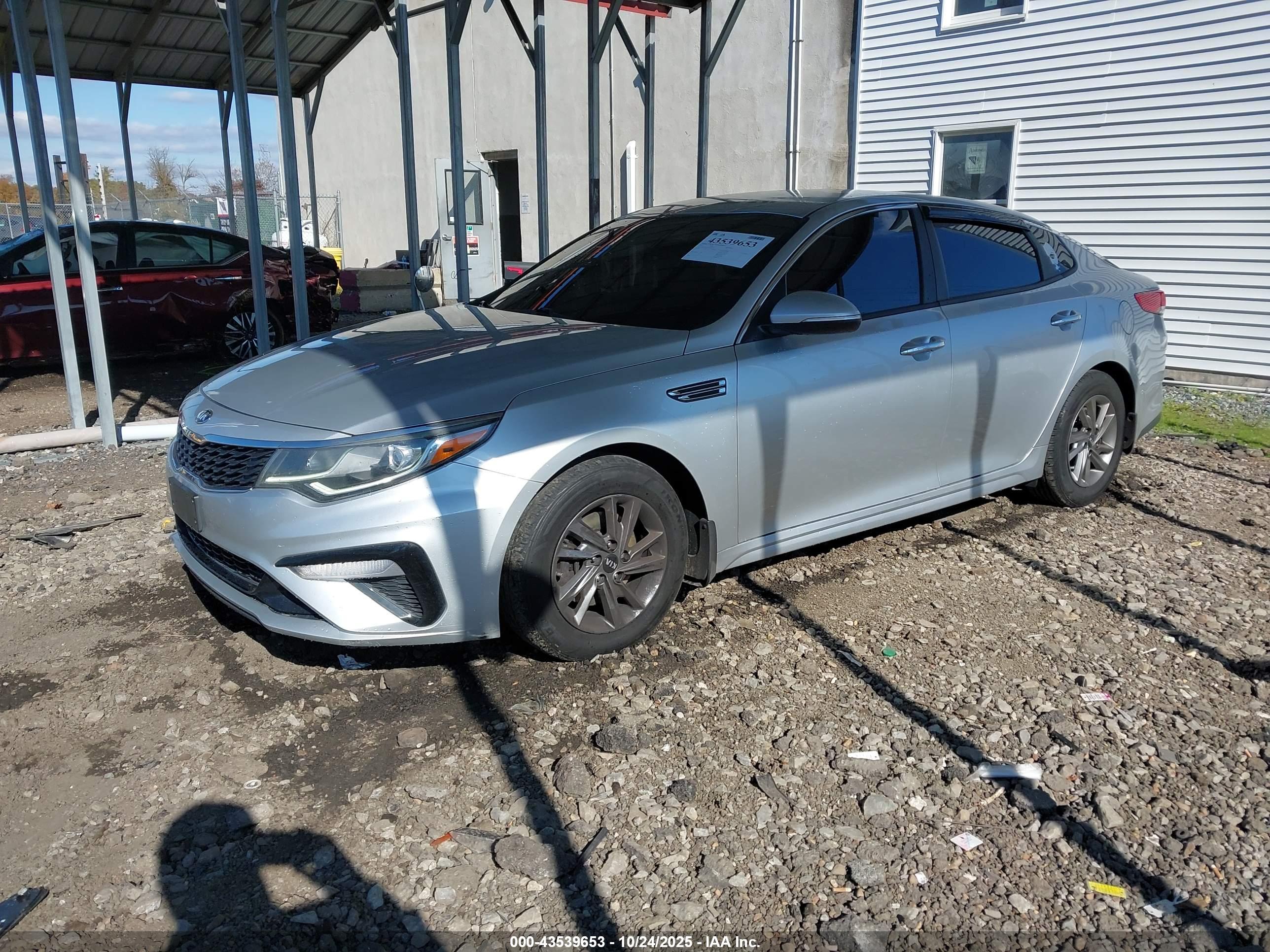 KIA OPTIMA image 2