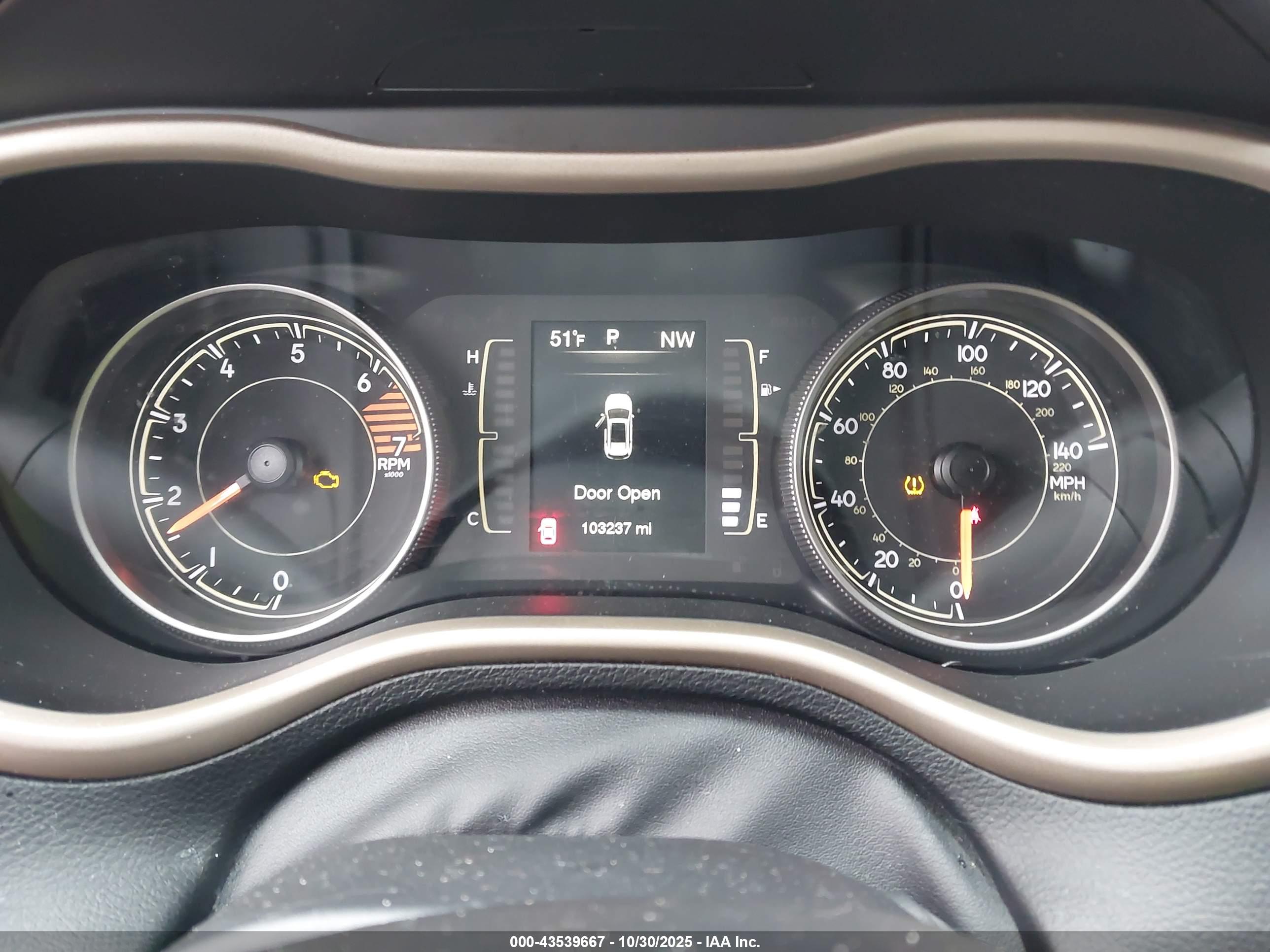 JEEP CHEROKEE image 7