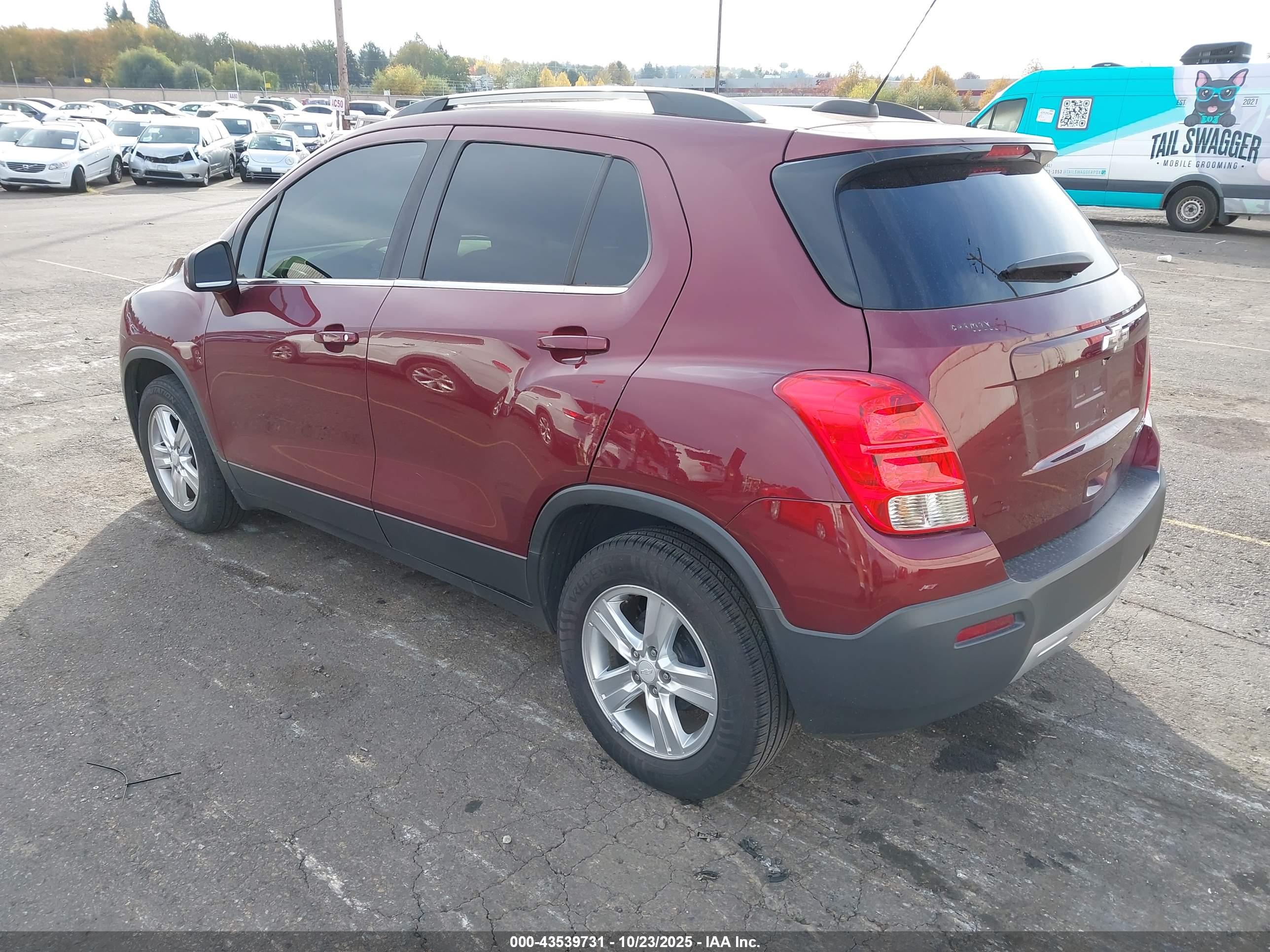 CHEVROLET TRAX image 3