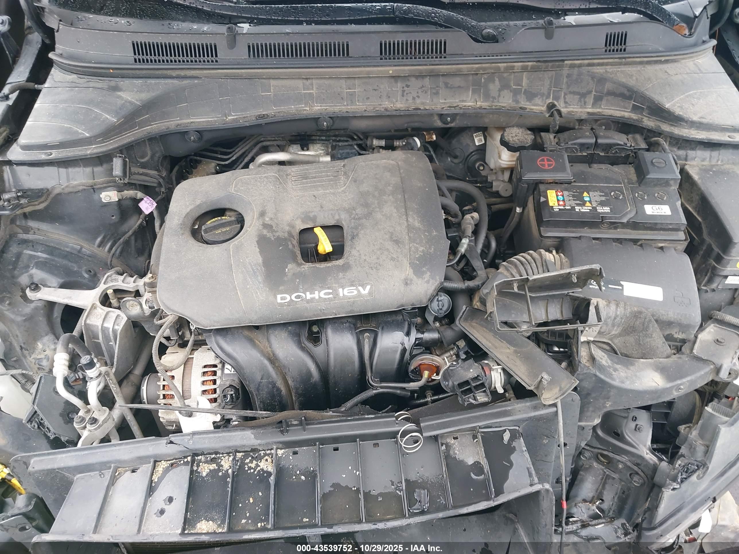 HYUNDAI KONA image 10