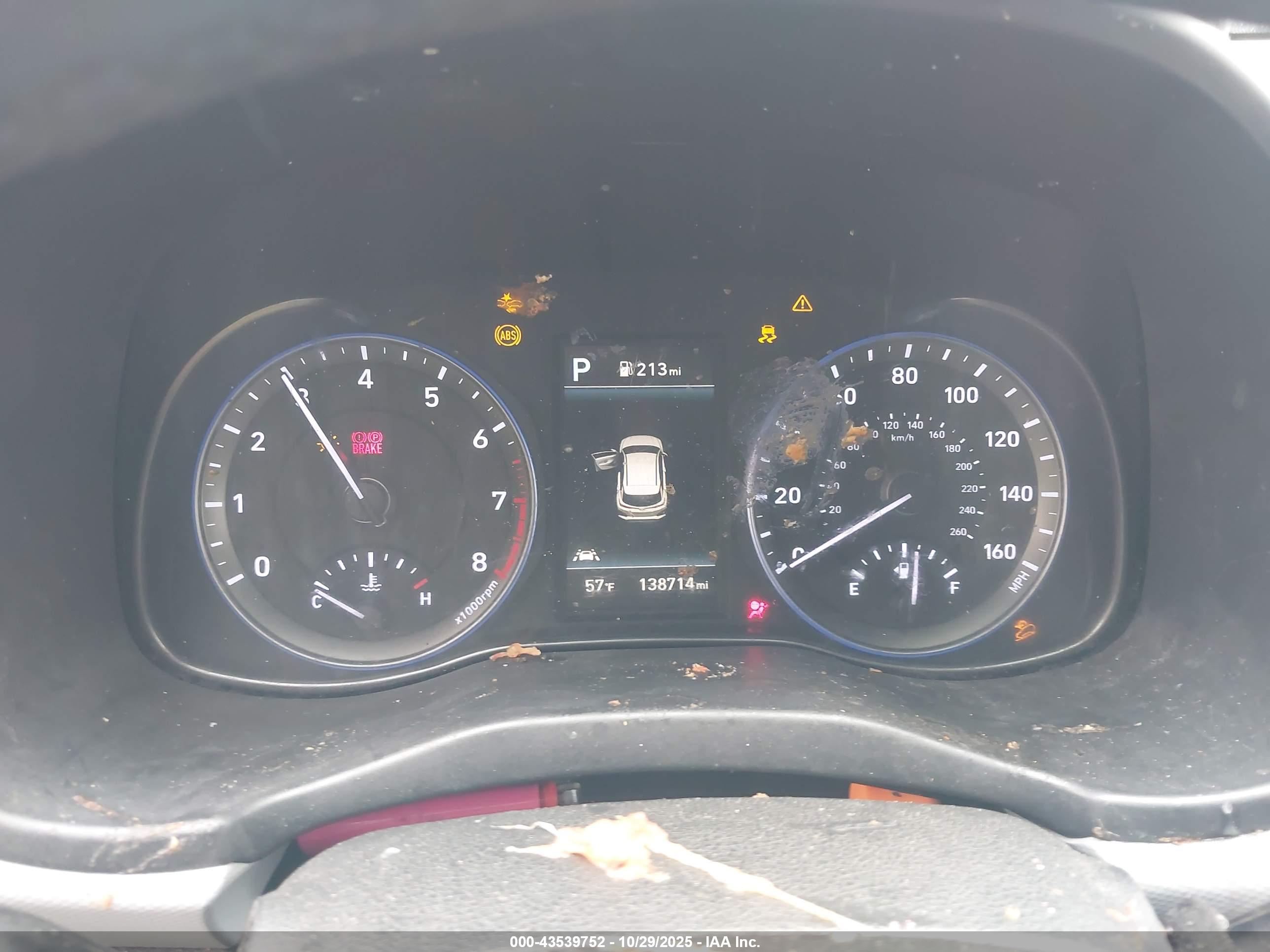 HYUNDAI KONA image 7
