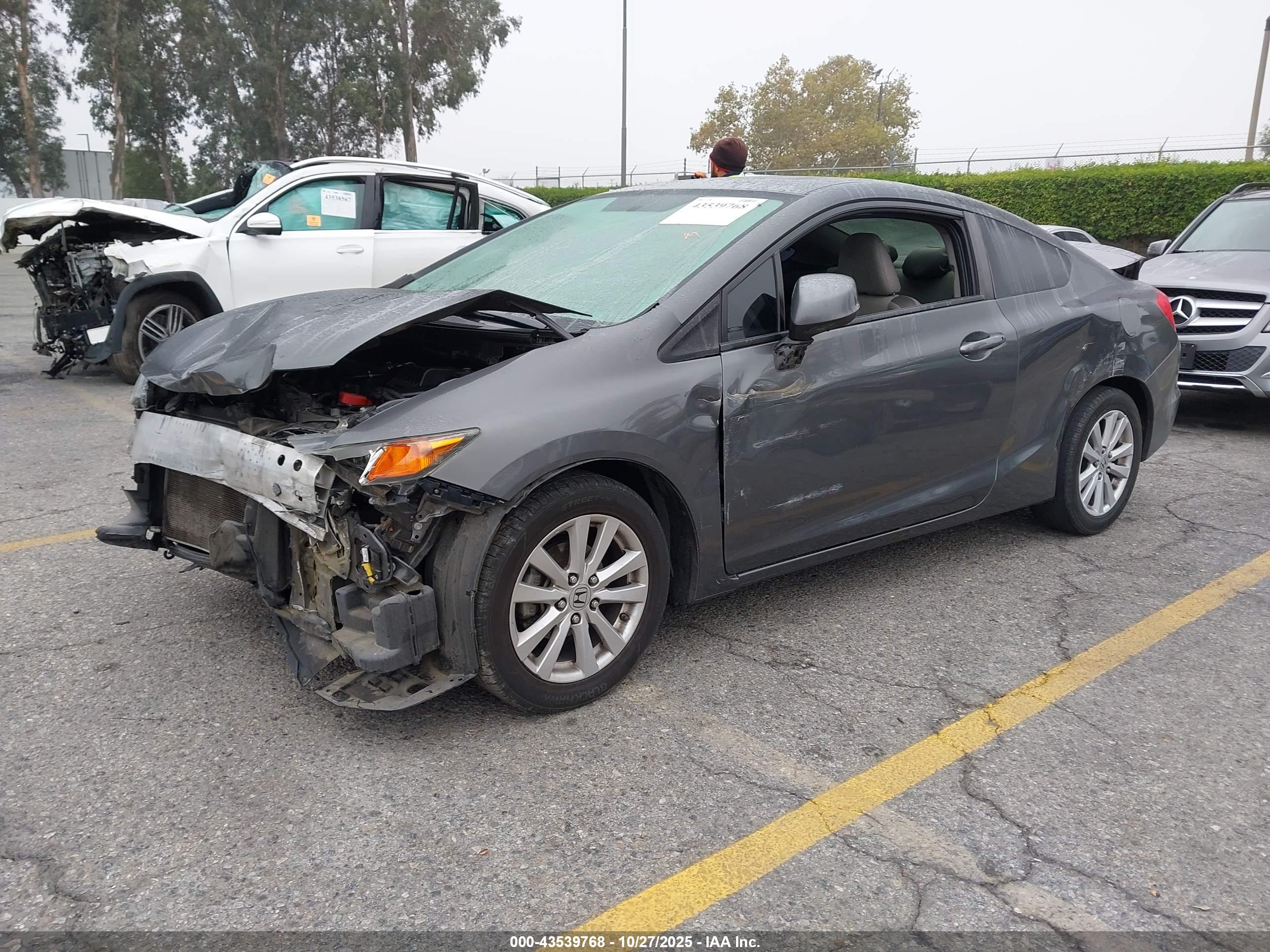HONDA CIVIC image 2