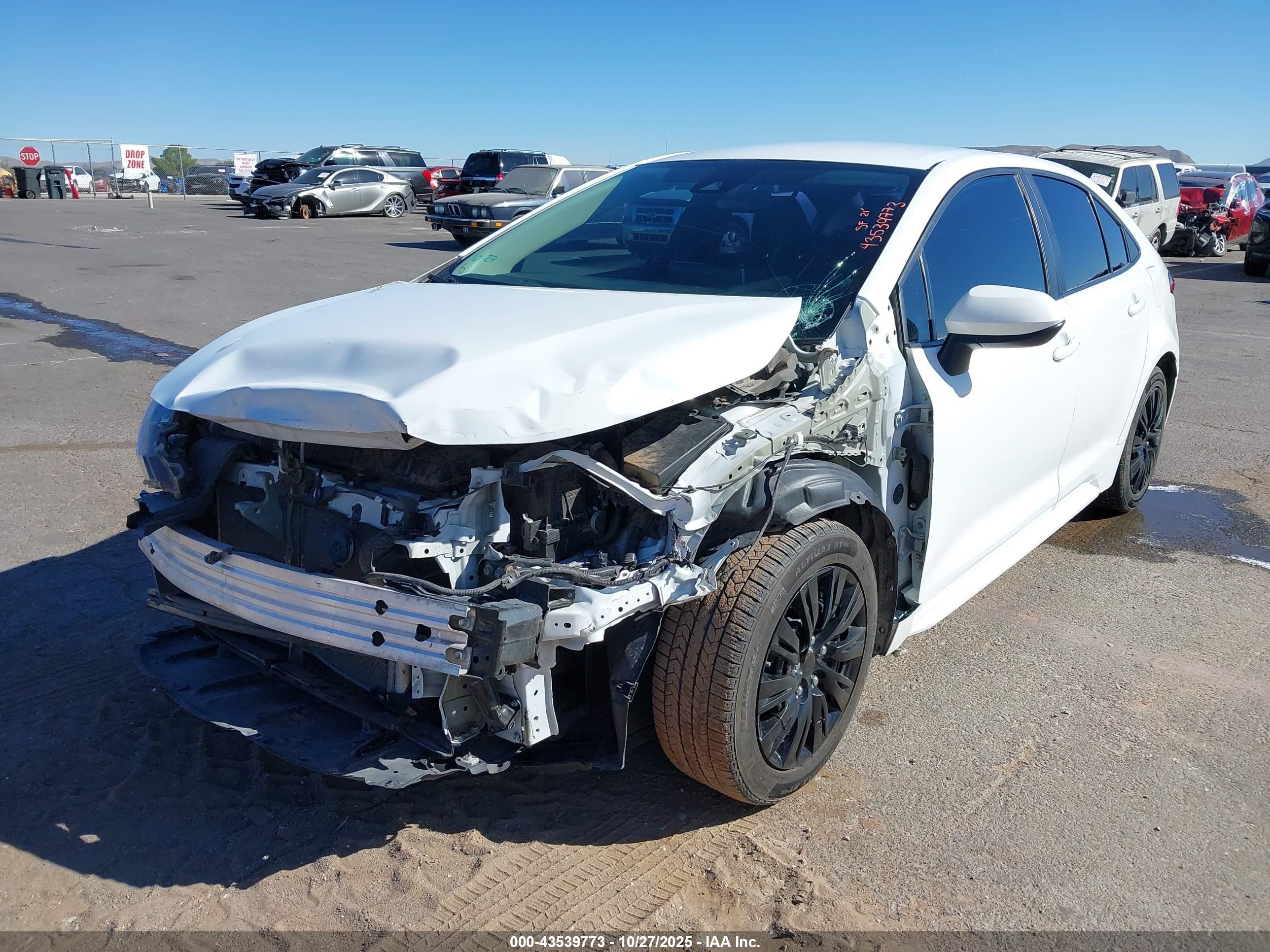 TOYOTA COROLLA image 2