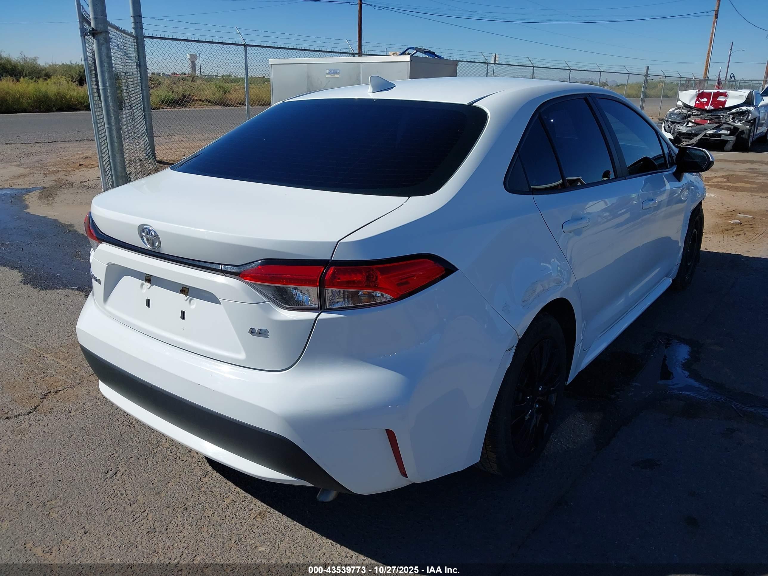 TOYOTA COROLLA image 4