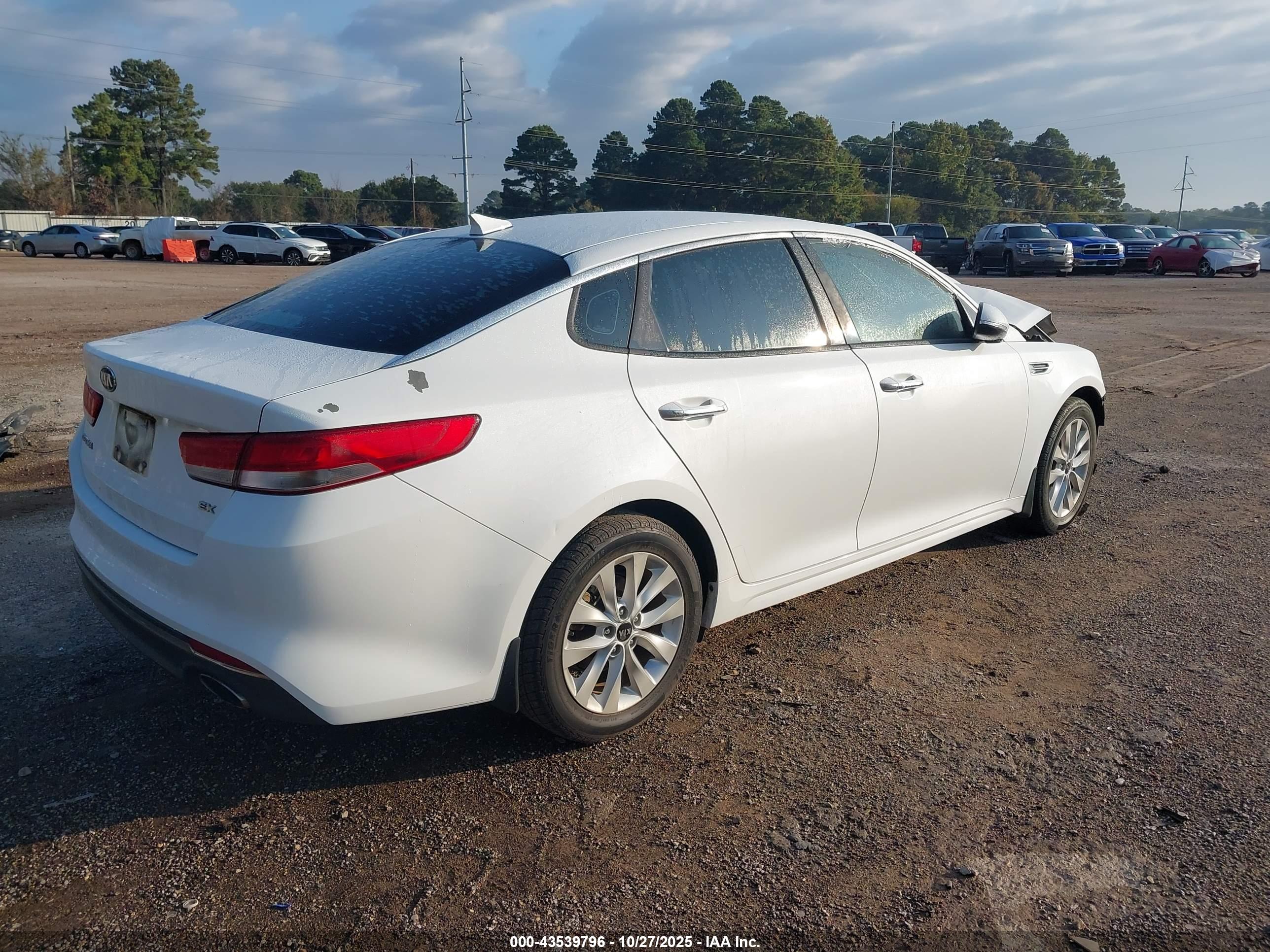 KIA OPTIMA image 4
