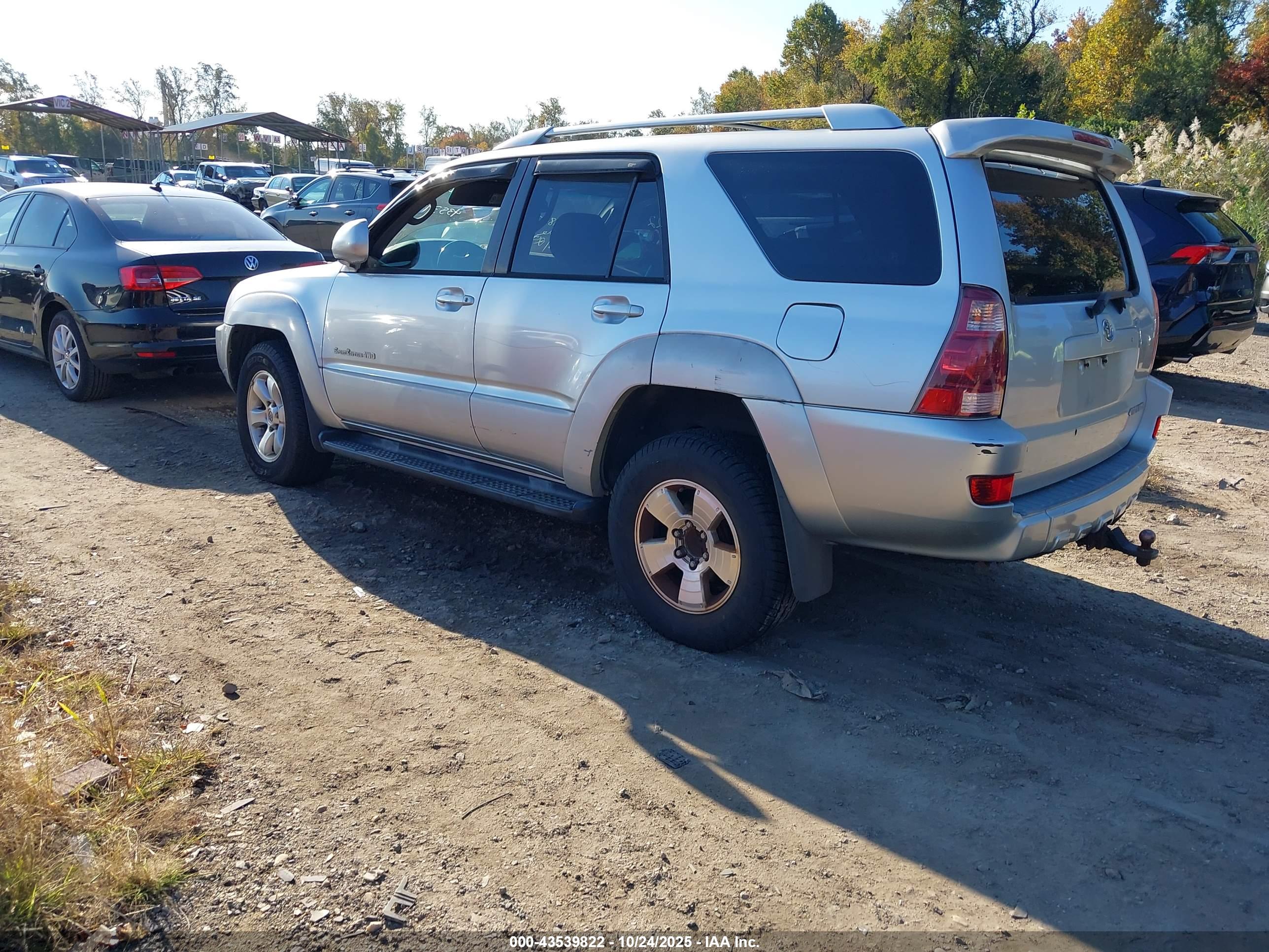 TOYOTA 4RUNNER image 3