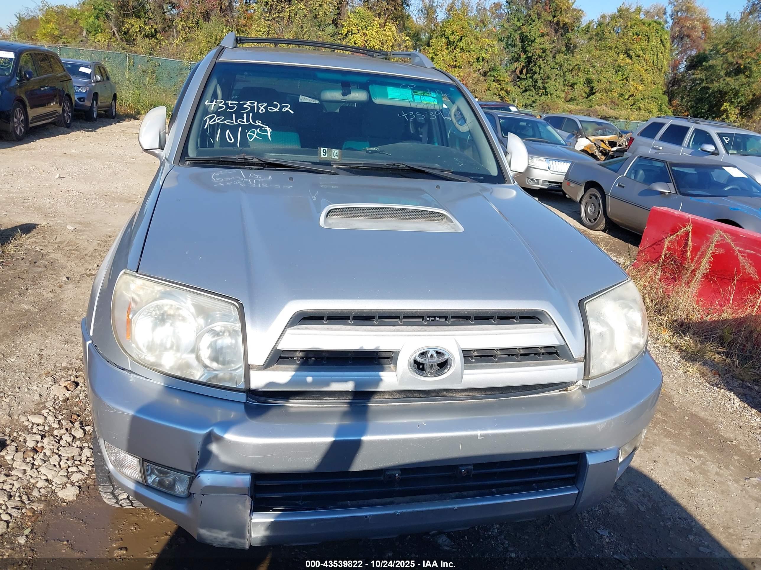 TOYOTA 4RUNNER image 6