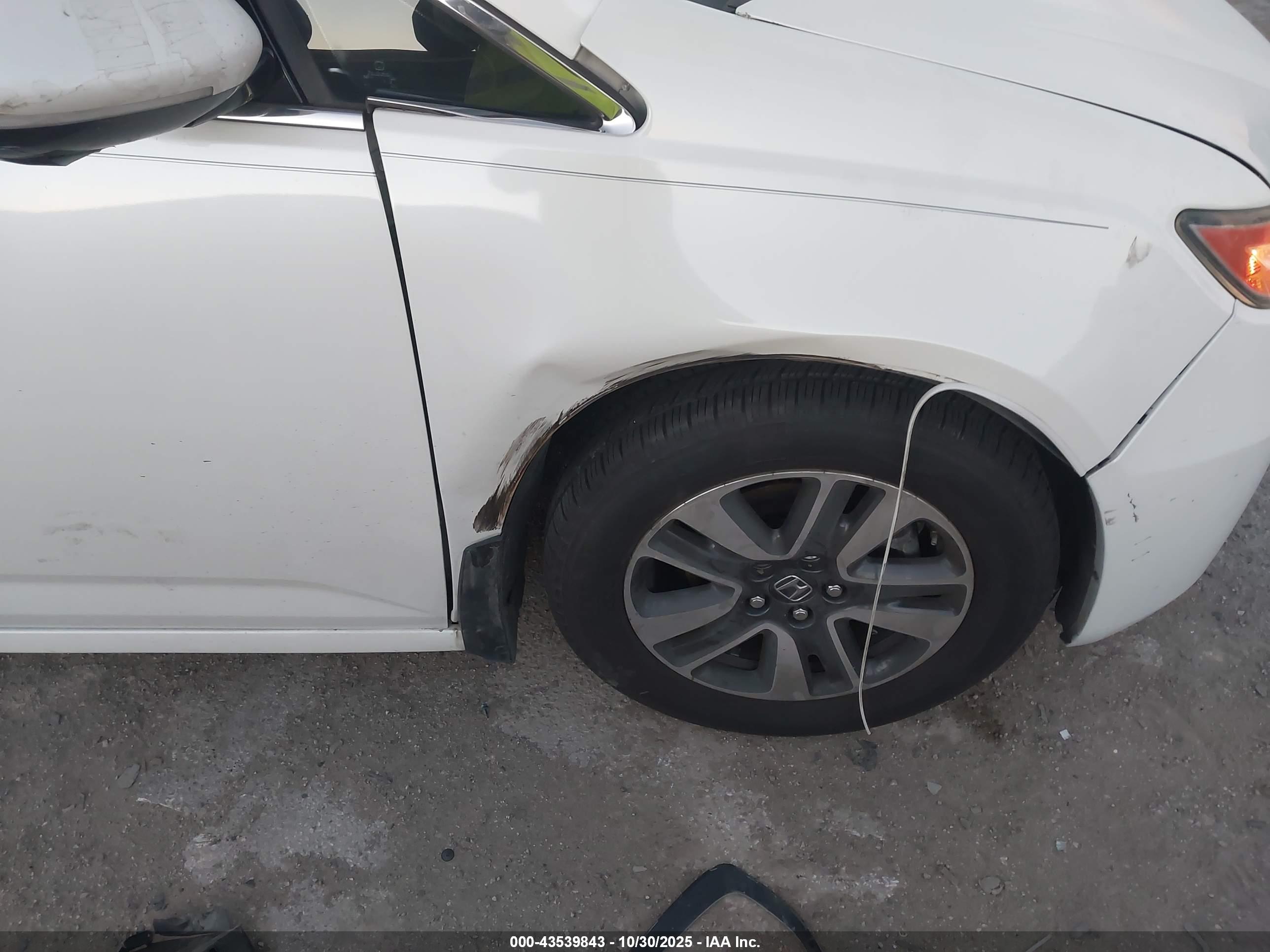 HONDA ODYSSEY image 6